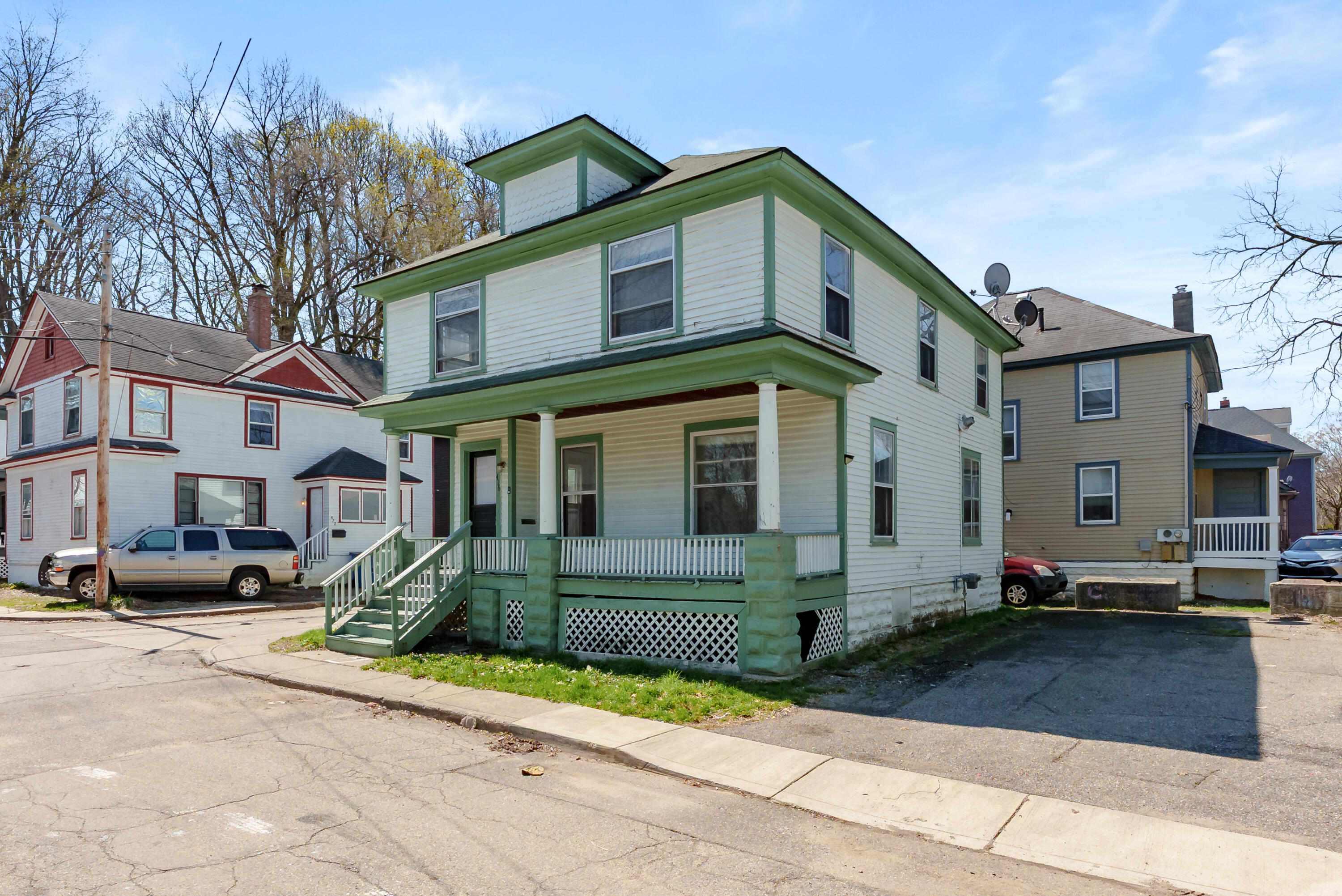 416 Bellevue Place Kalamazoo MI 49007