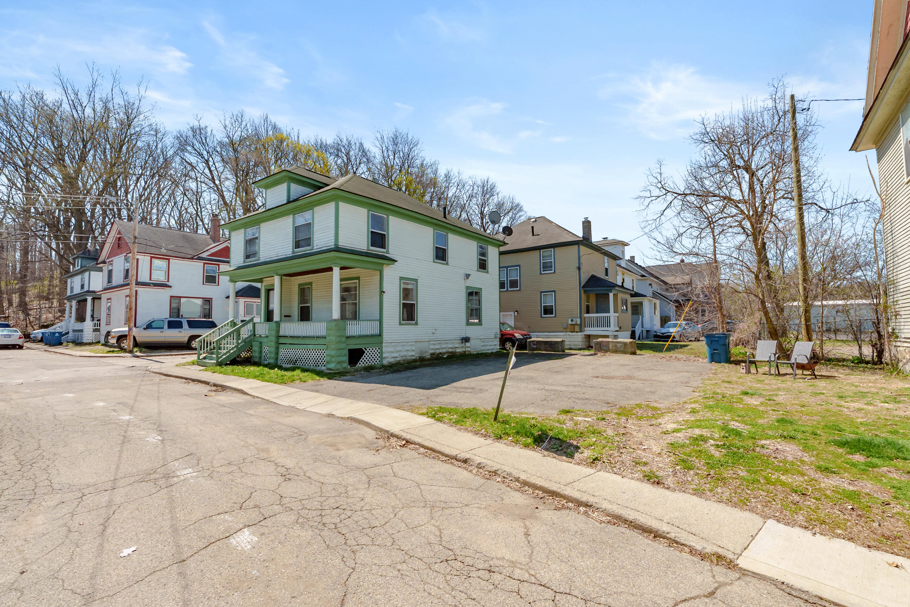 416 Bellevue Place Kalamazoo MI 49007