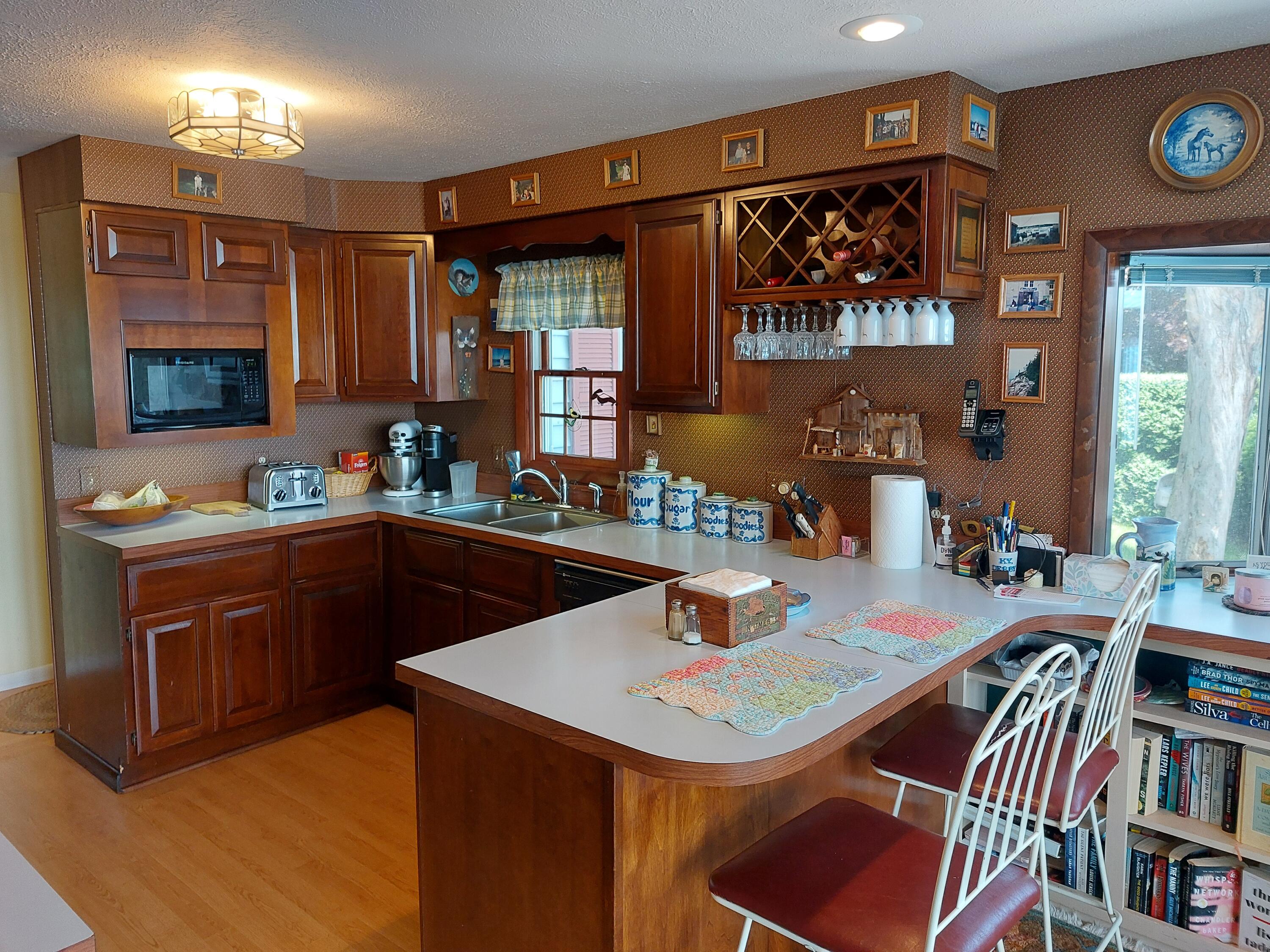23675 N Shore Drive Edwardsburg MI 49112