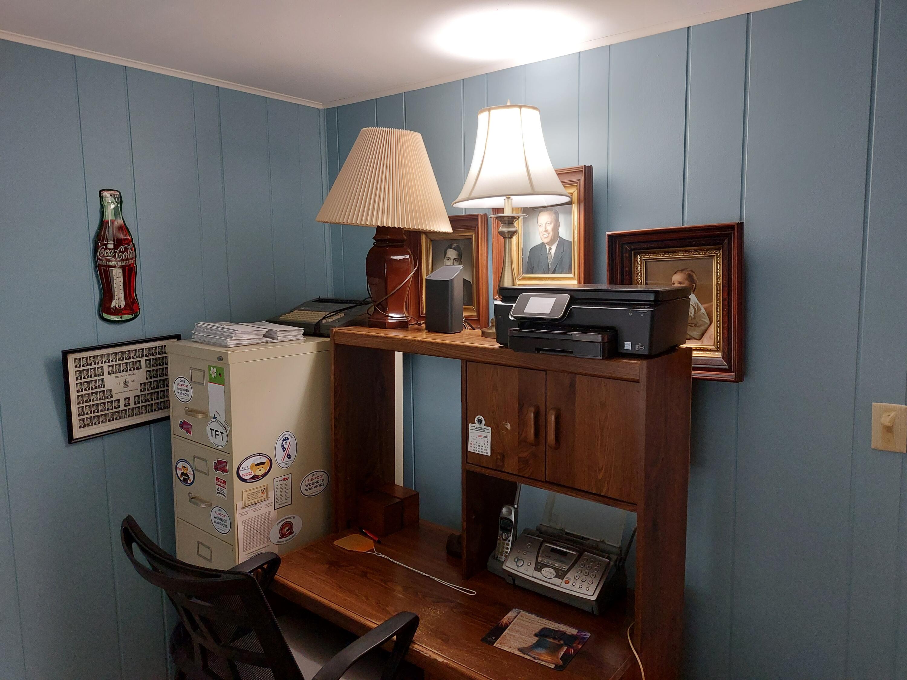 23675 N Shore Drive Edwardsburg MI 49112