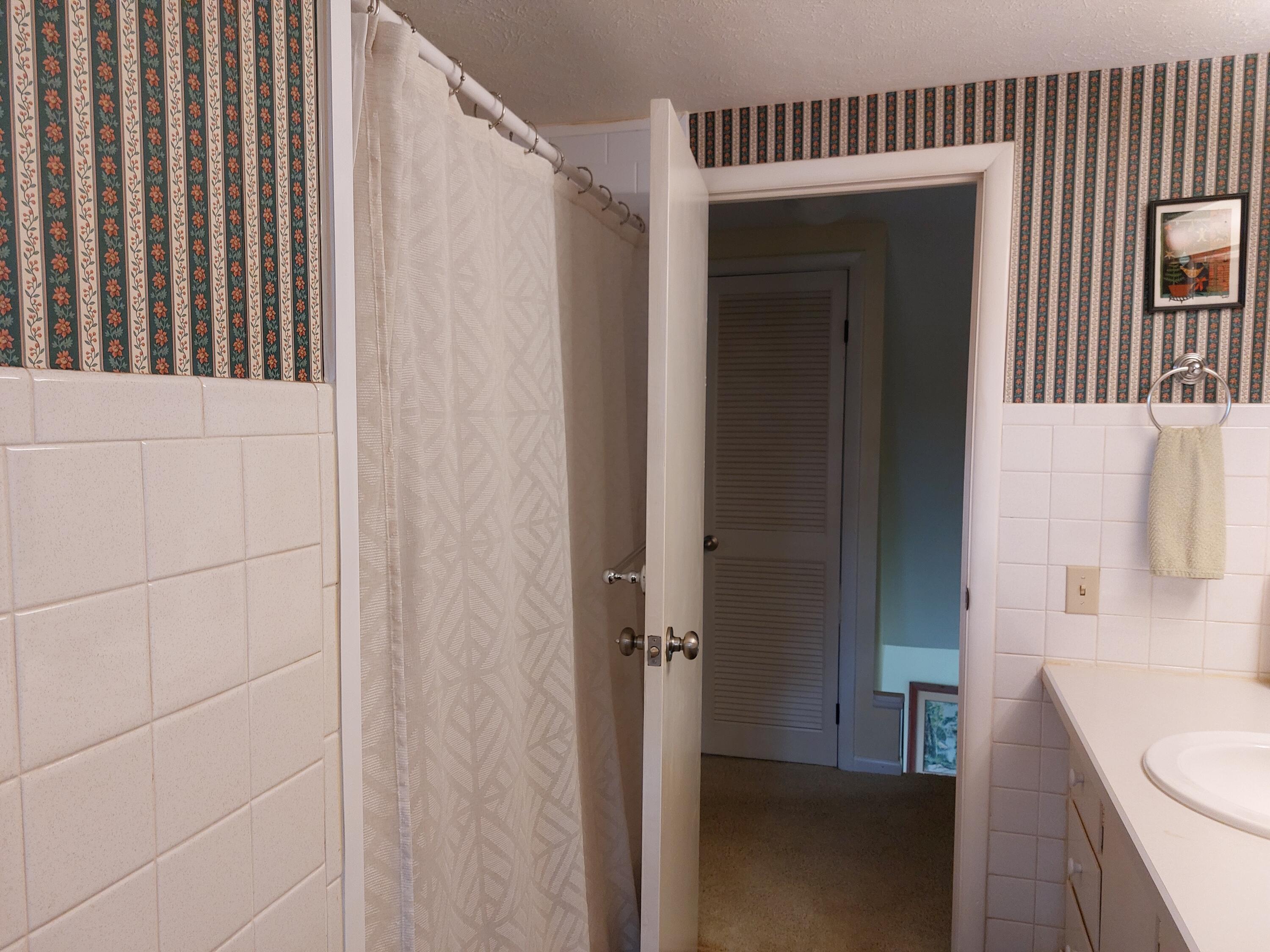 23675 N Shore Drive Edwardsburg MI 49112