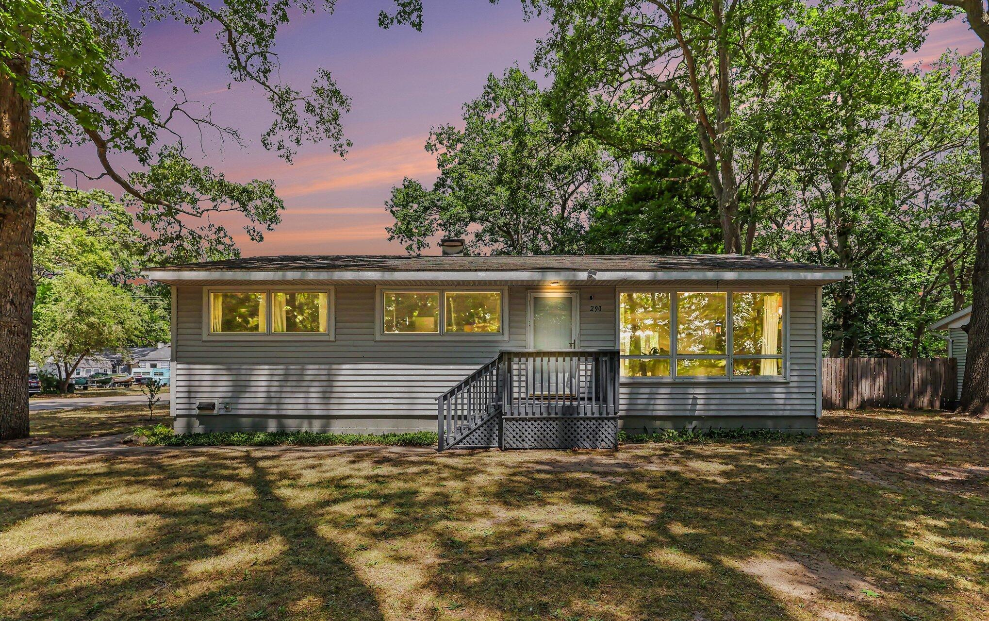 Muskegon MI, 290 Eric Avenue