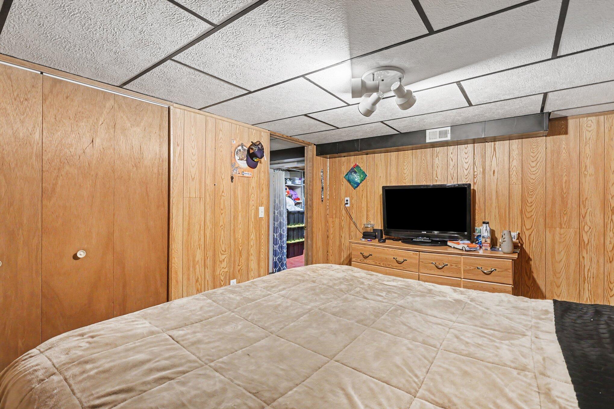 290 Eric Avenue Muskegon MI 49444