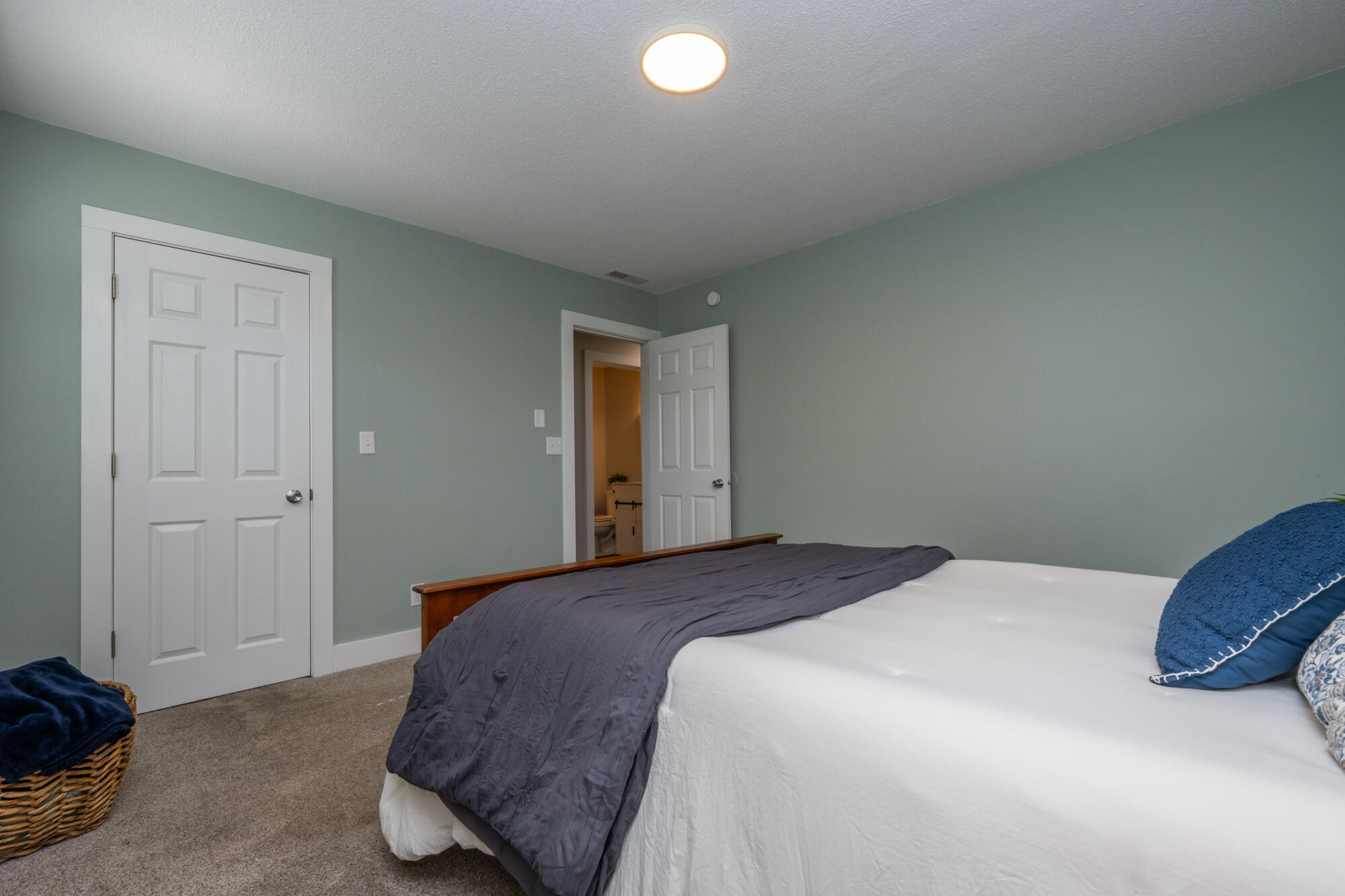 1864 N Sierra Way Stevensville MI 49127