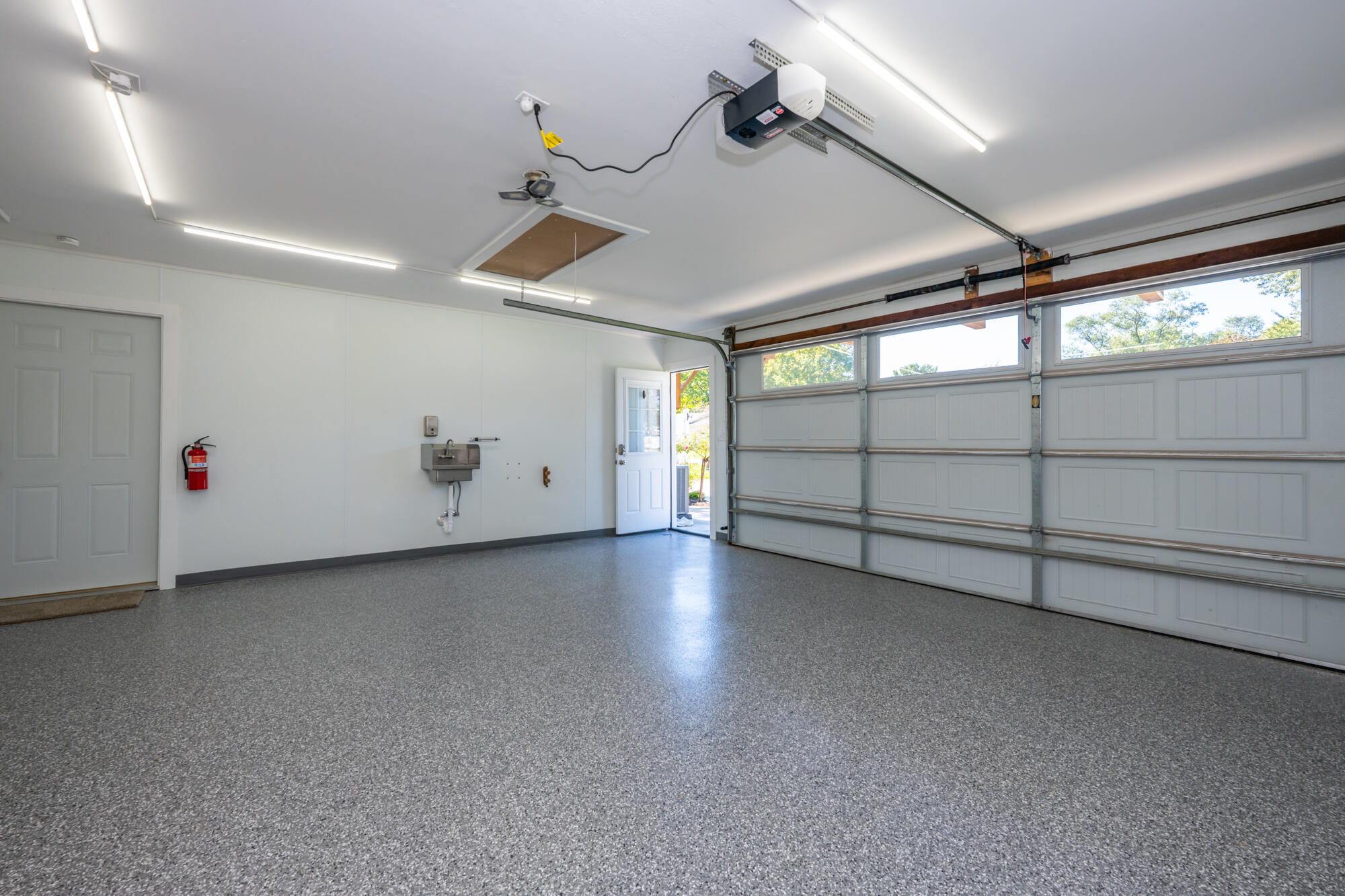 1864 N Sierra Way Stevensville MI 49127