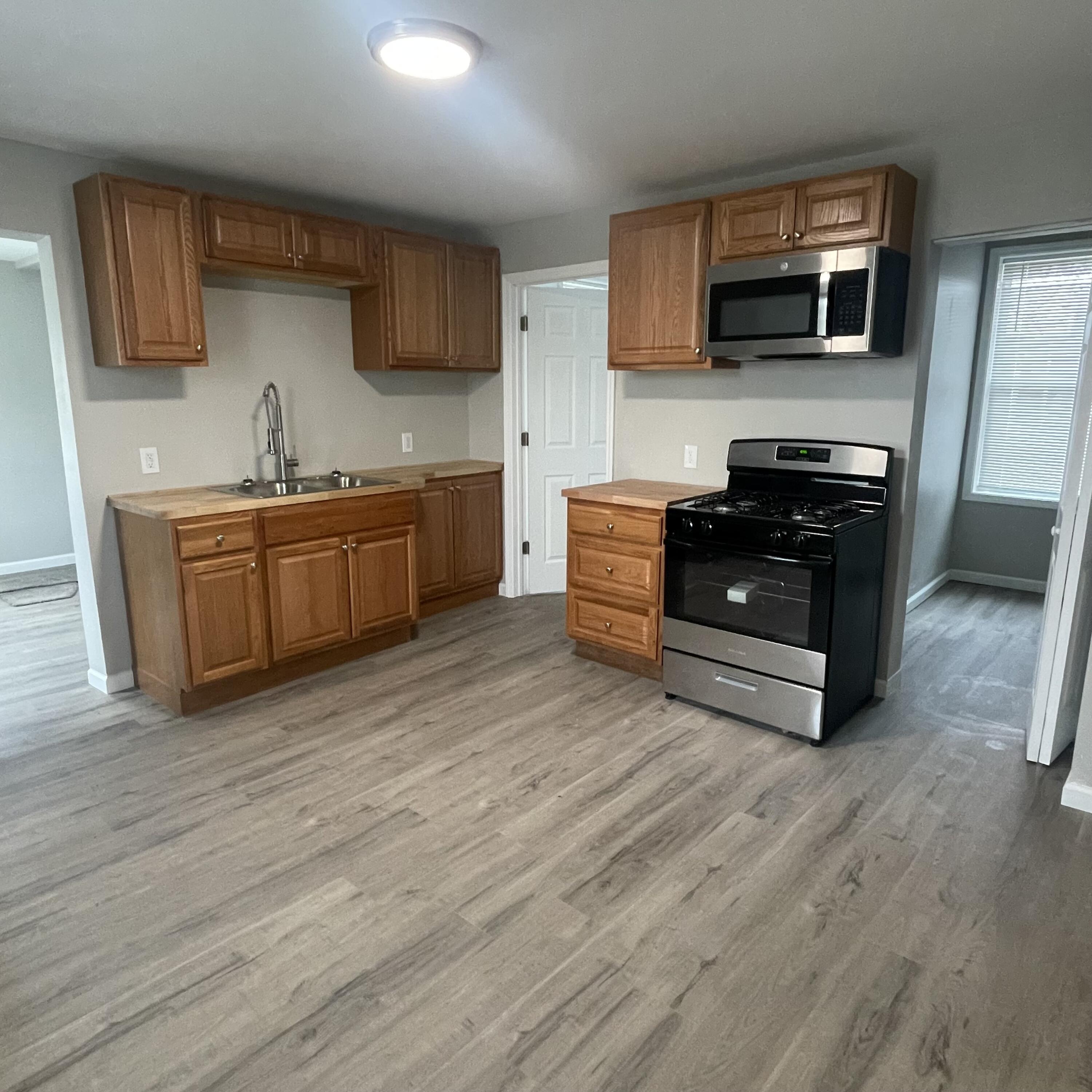 2209 Leahy Street Muskegon MI 49444