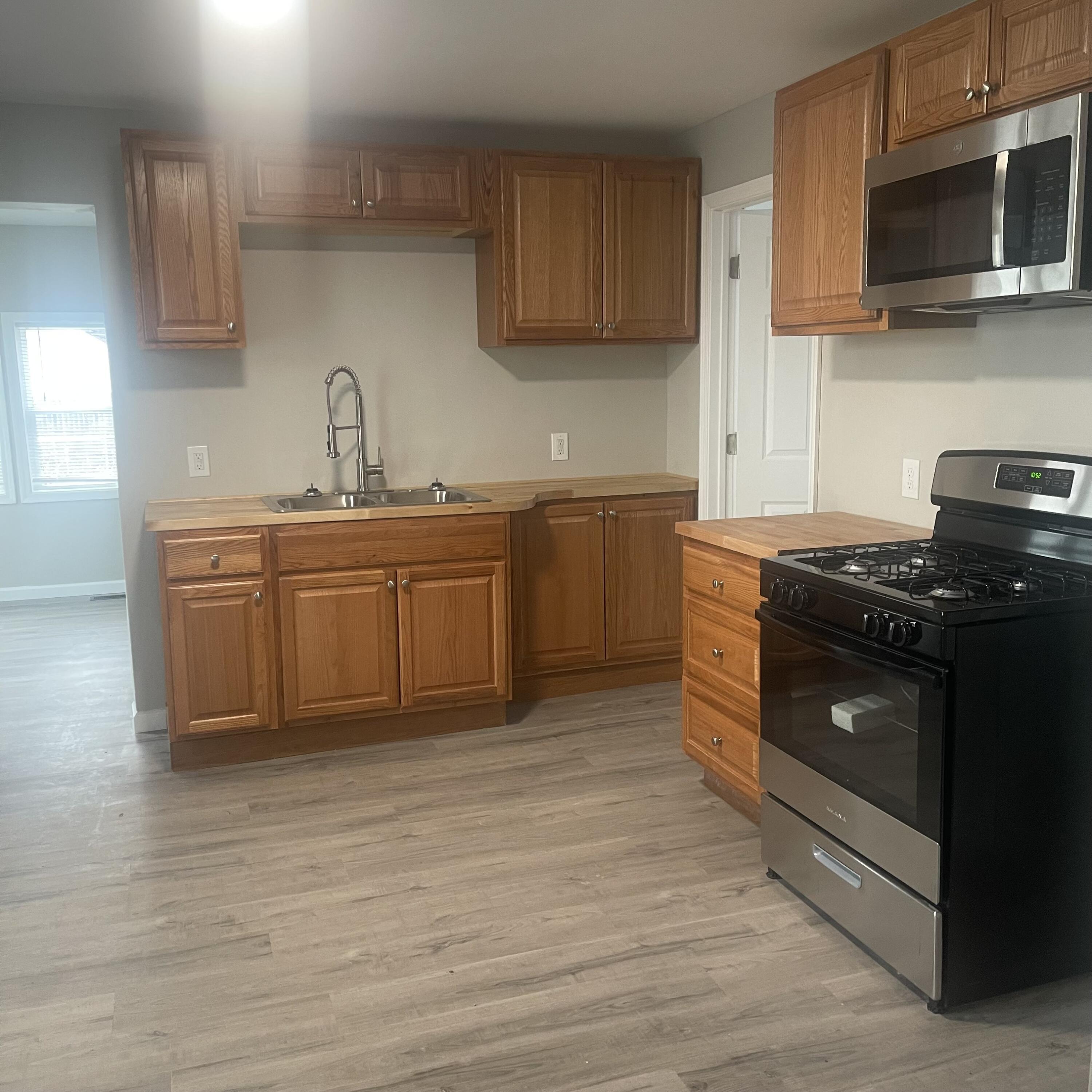 2209 Leahy Street Muskegon MI 49444