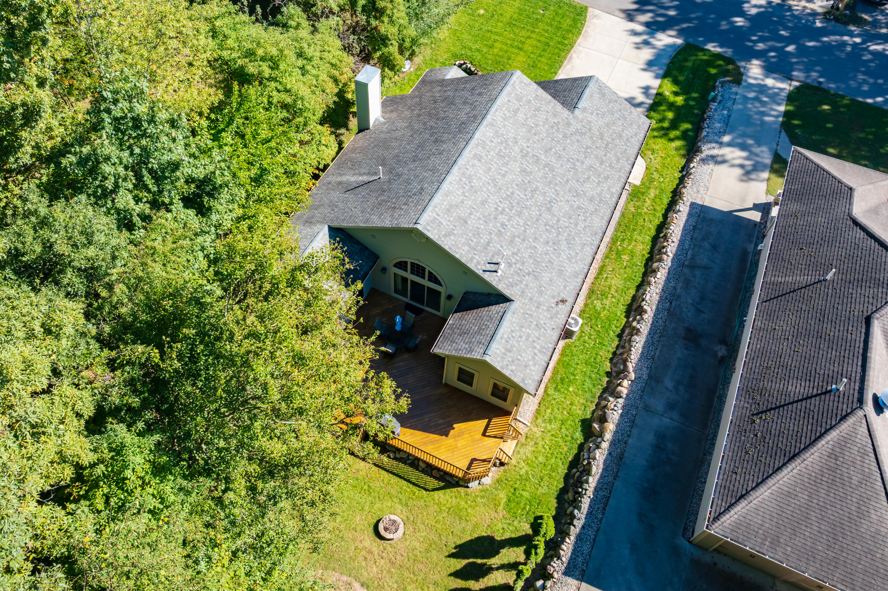 9632 Woodlawn Drive Portage MI 49002