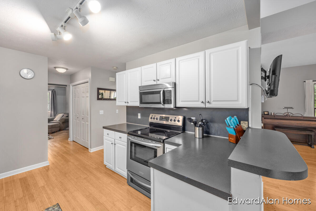 4568 Brookmeadow Court SE Grand Rapids MI 49512