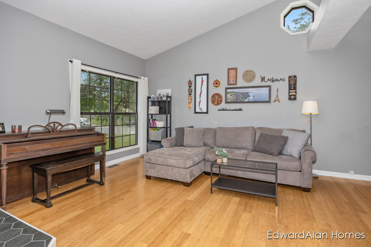 4568 Brookmeadow Court SE Grand Rapids MI 49512
