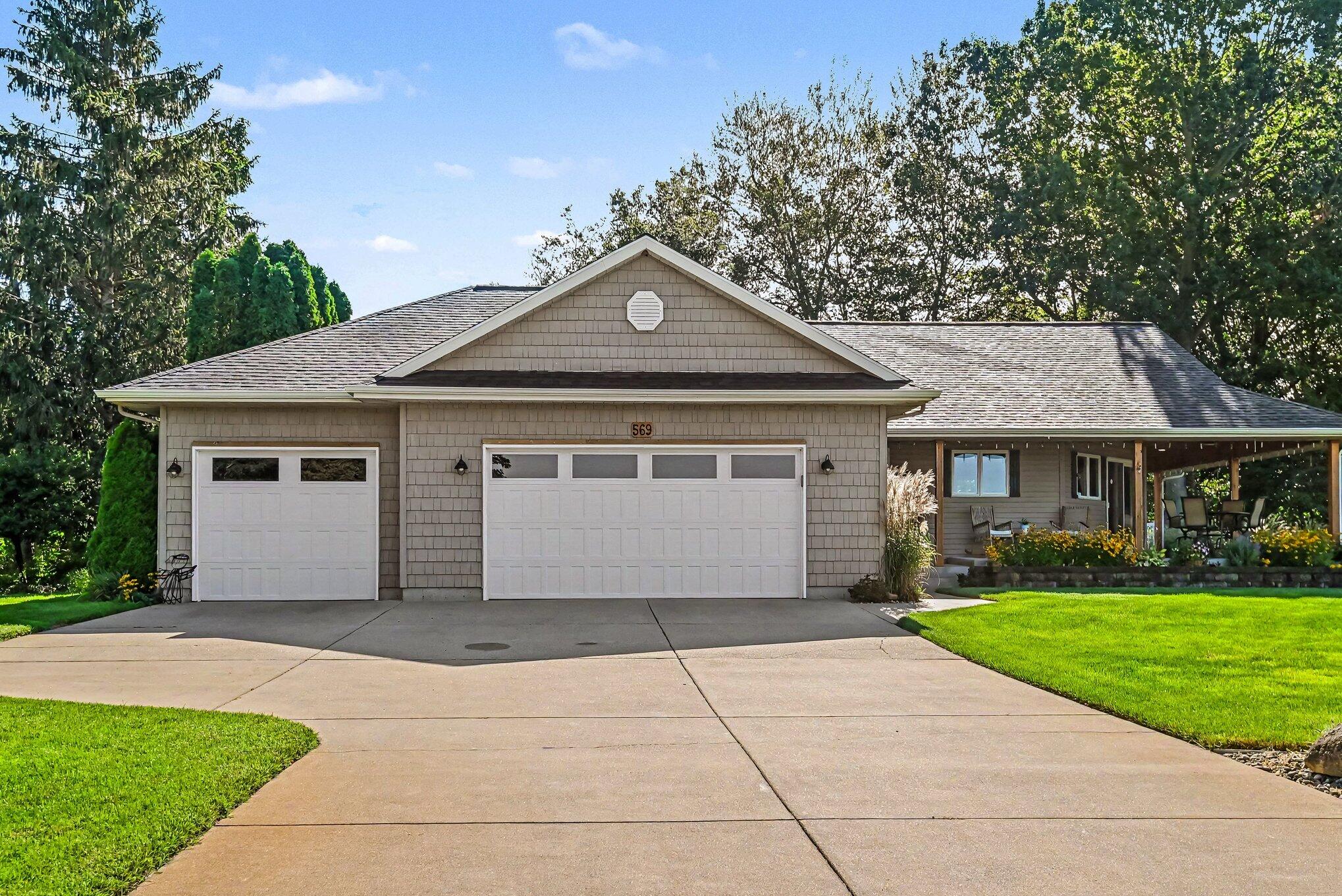 569 Hawksnest Drive South Haven MI 49090