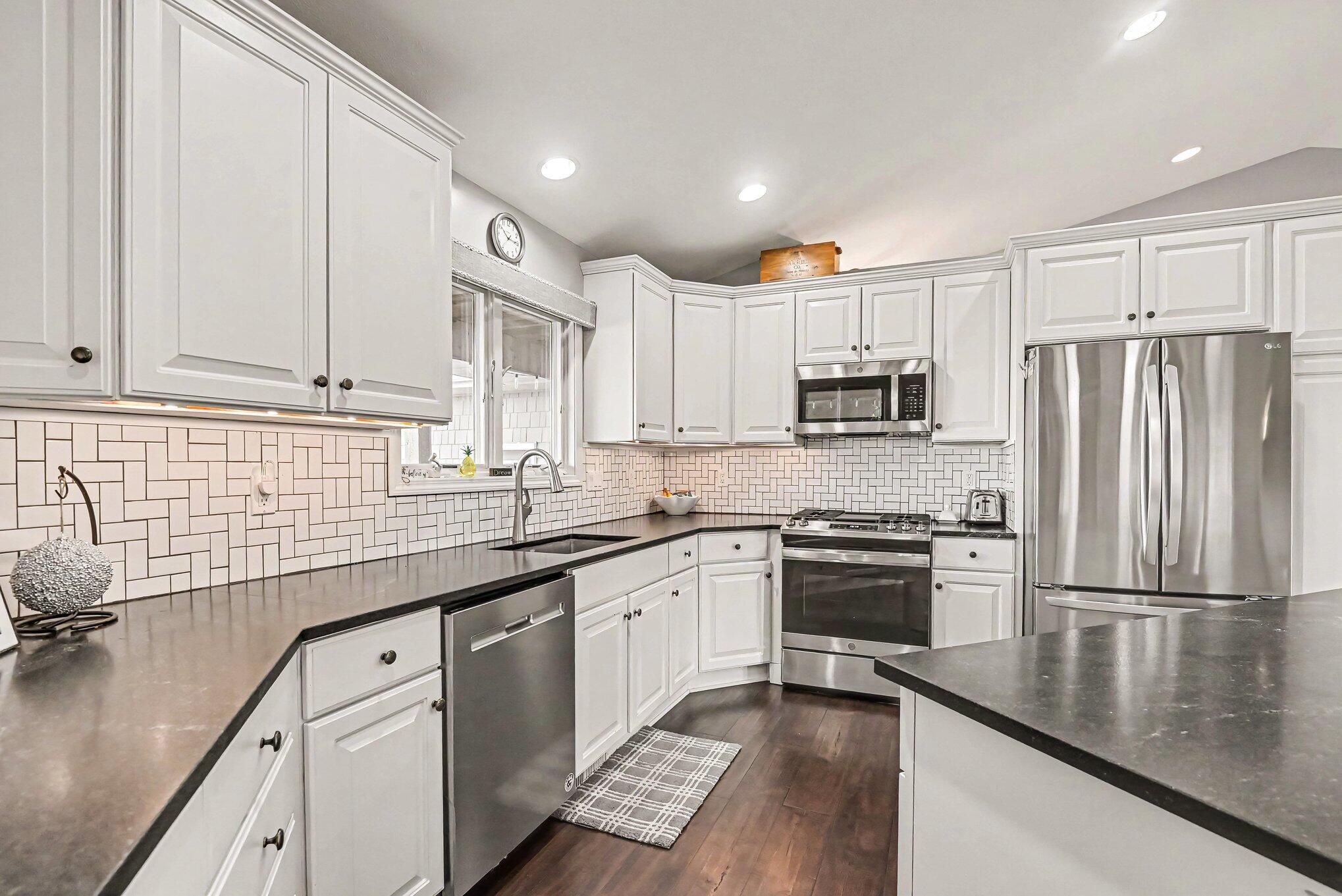 569 Hawksnest Drive South Haven MI 49090