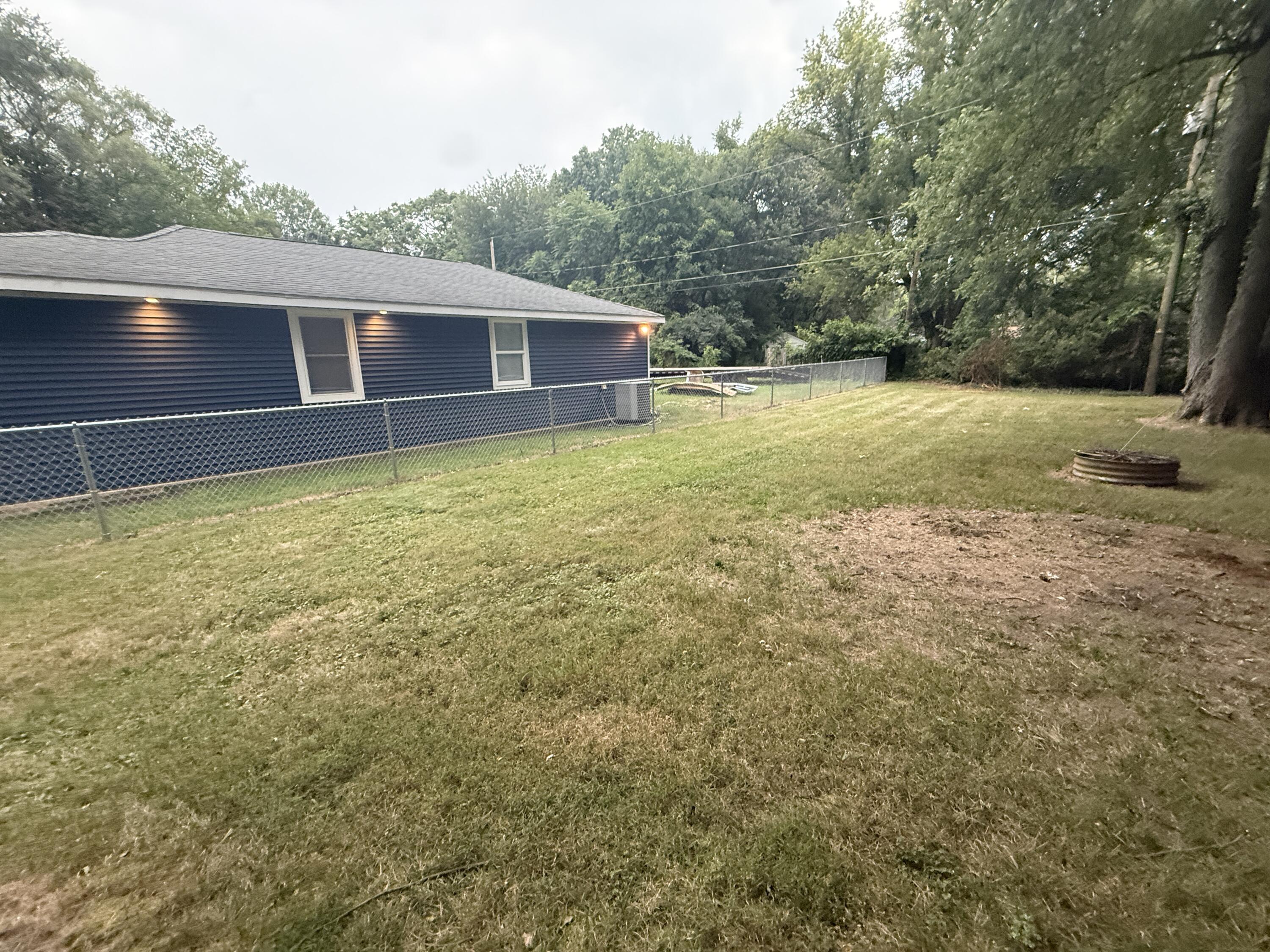 363 Searles Avenue Benton Harbor MI 49022