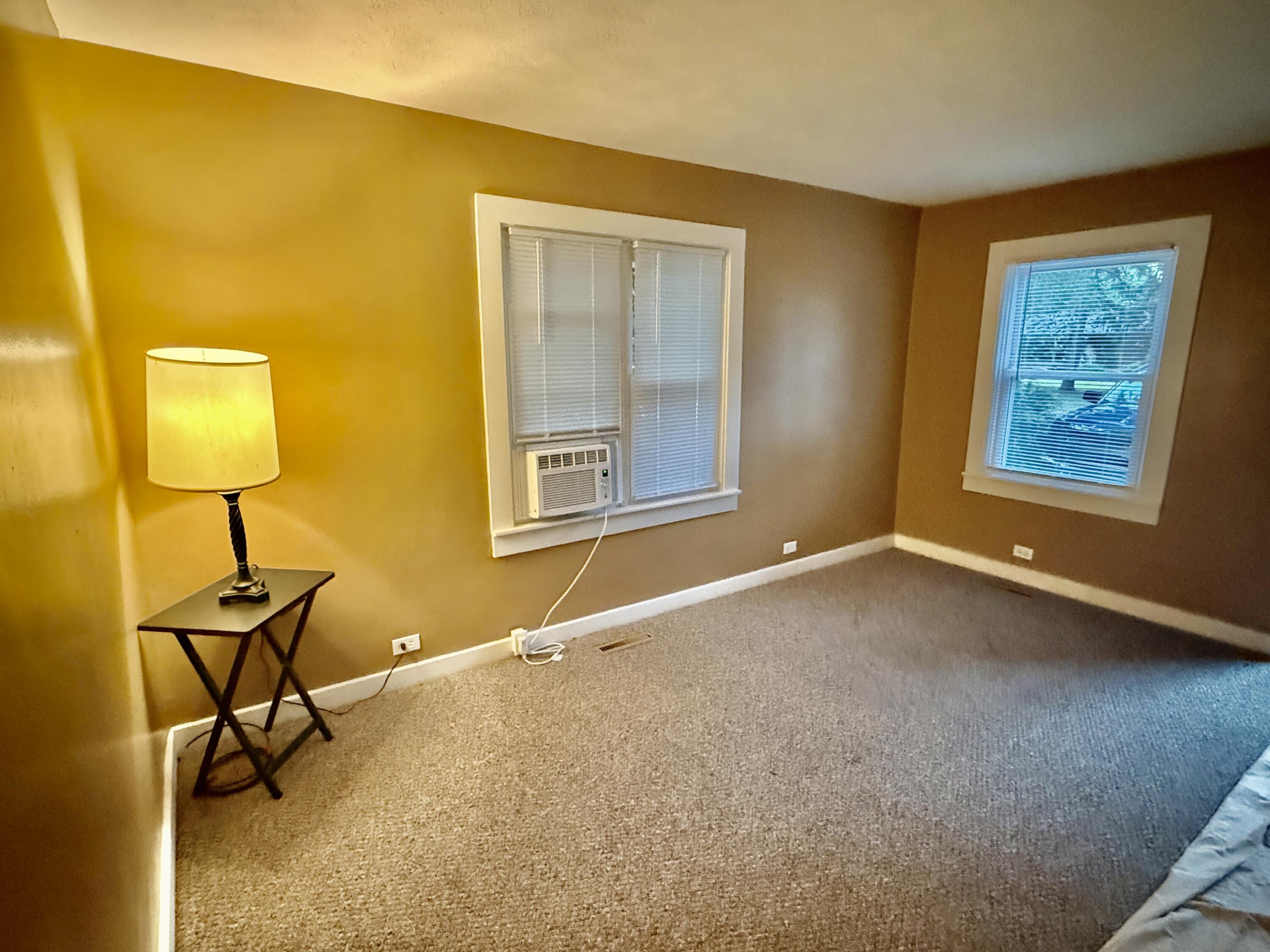363 Searles Avenue Benton Harbor MI 49022