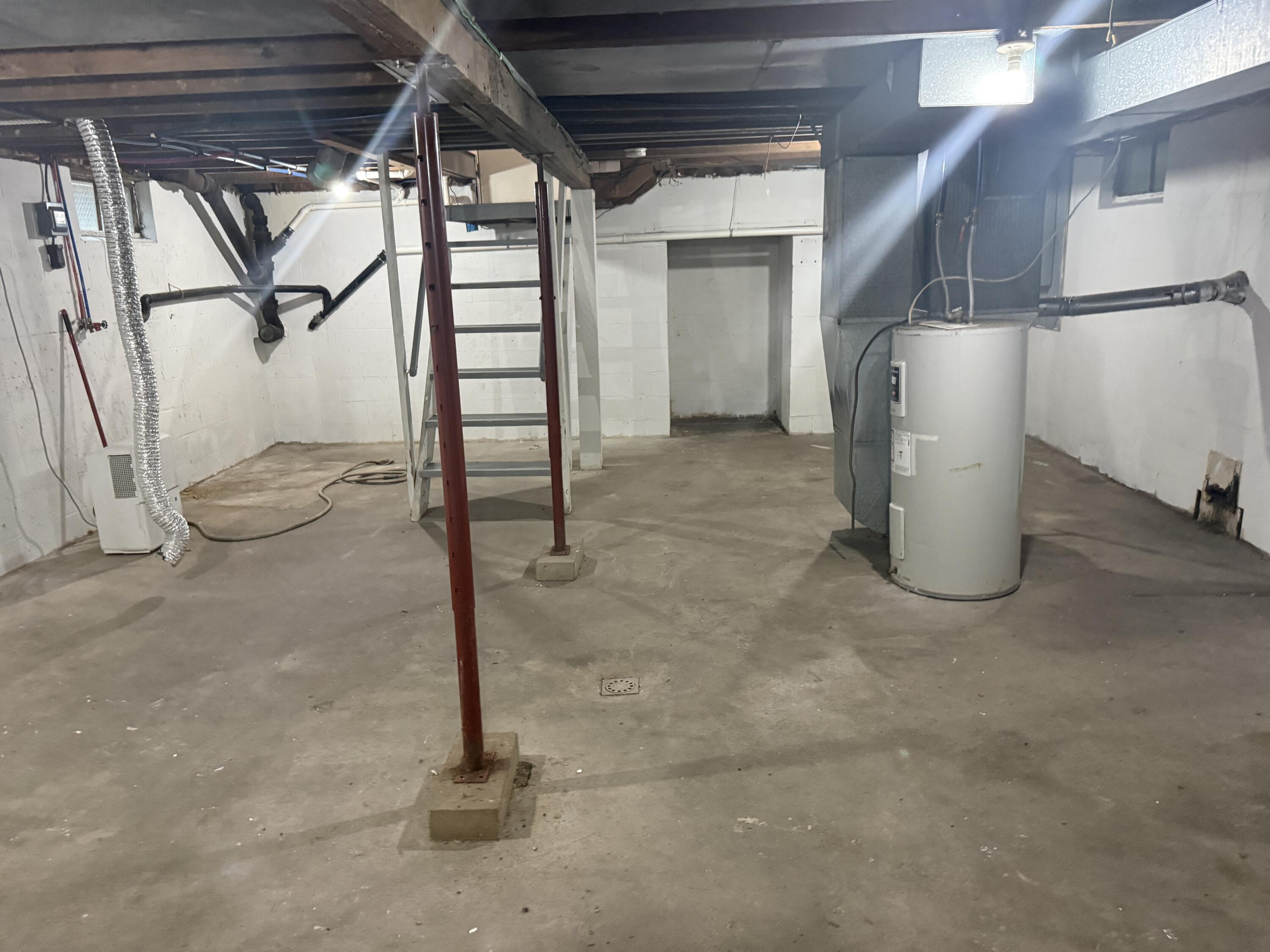 363 Searles Avenue Benton Harbor MI 49022