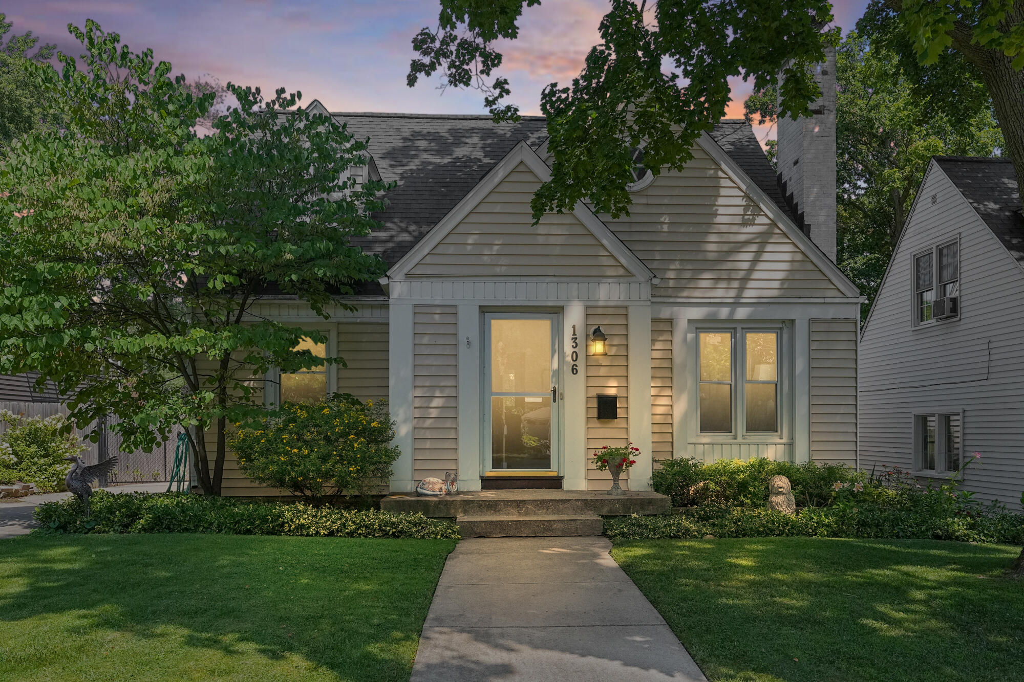 1306 Allerton Avenue SE Grand Rapids MI 49506
