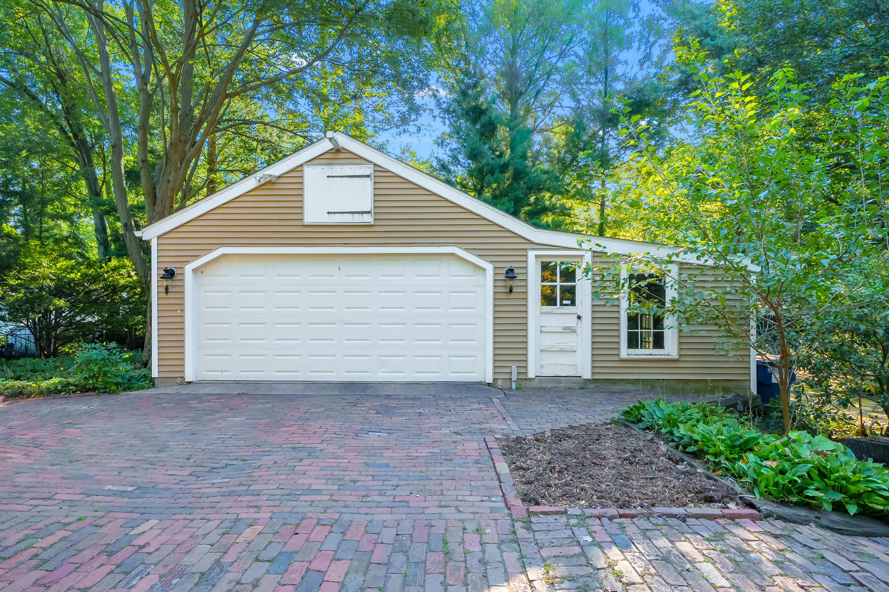 604 Jenks Boulevard Kalamazoo MI 49006