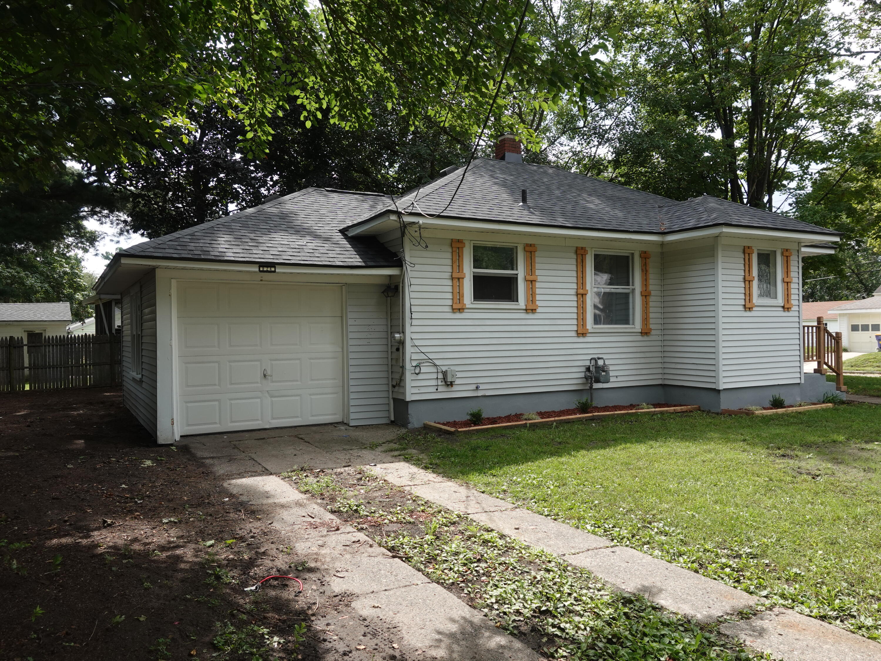 924 Griggs Street SE Grand Rapids MI 49507