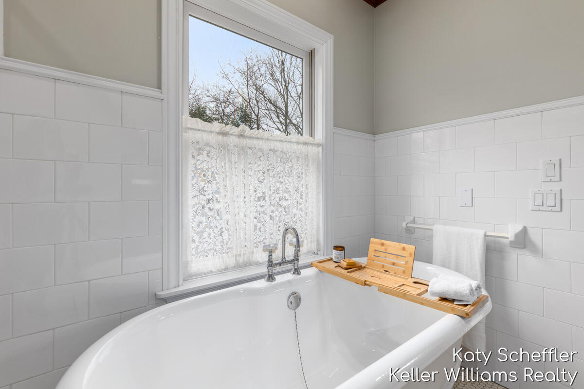 6157 Egypt Forest Road NE Rockford MI 49341