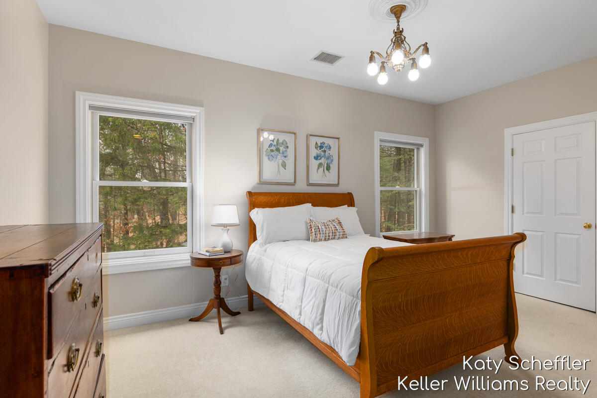6157 Egypt Forest Road NE Rockford MI 49341