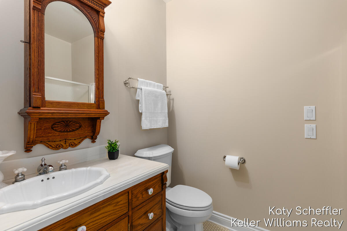 6157 Egypt Forest Road NE Rockford MI 49341