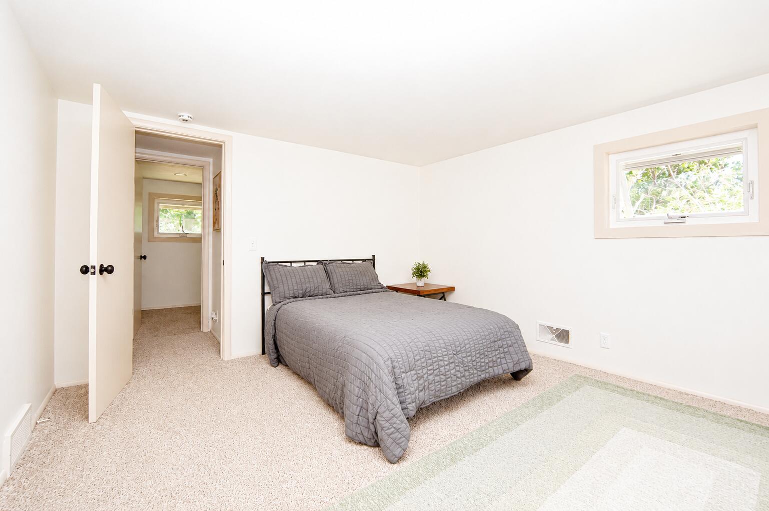 2490 Strathmore Street Kalamazoo MI 49009