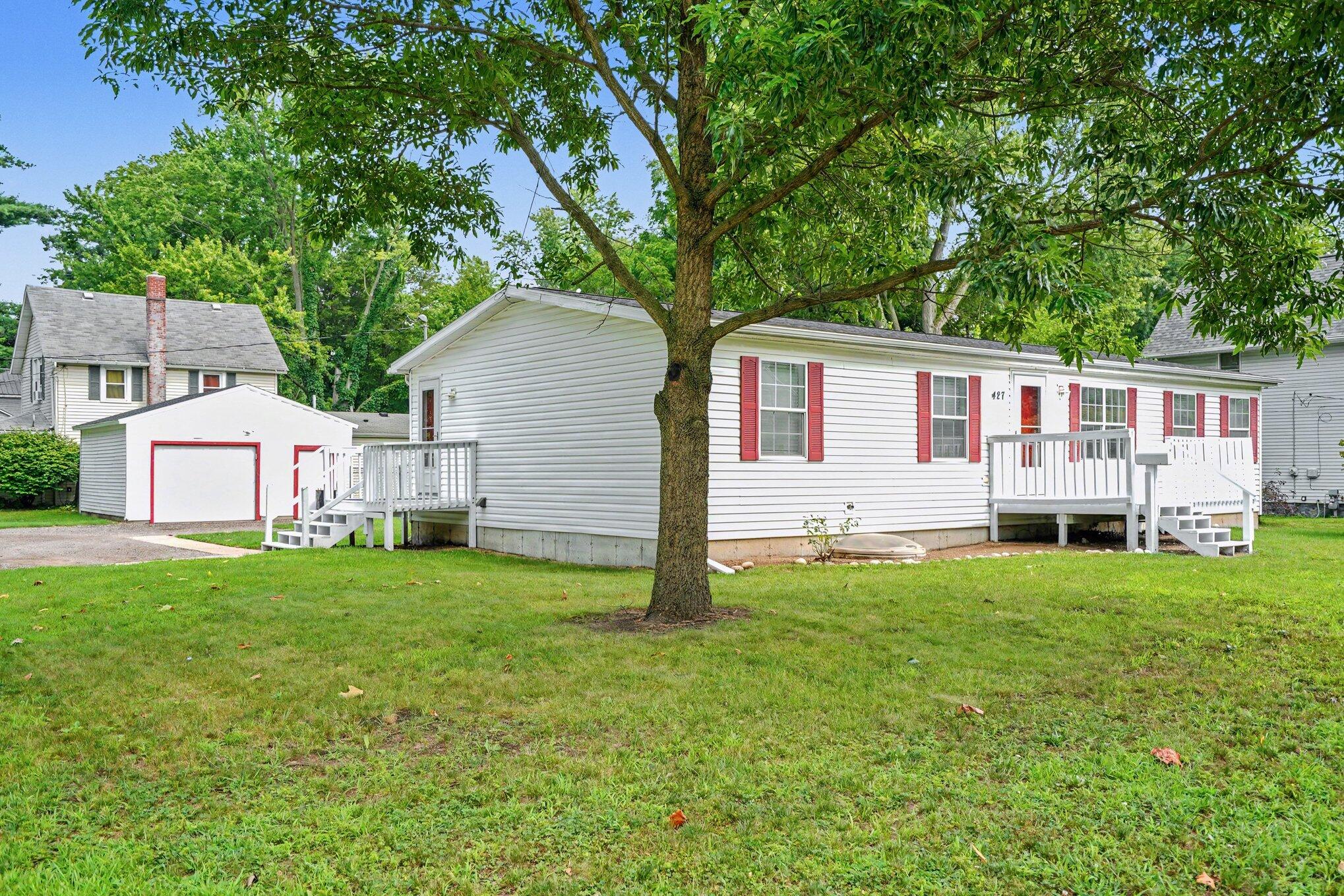 427 E Division Street Dowagiac MI 49047