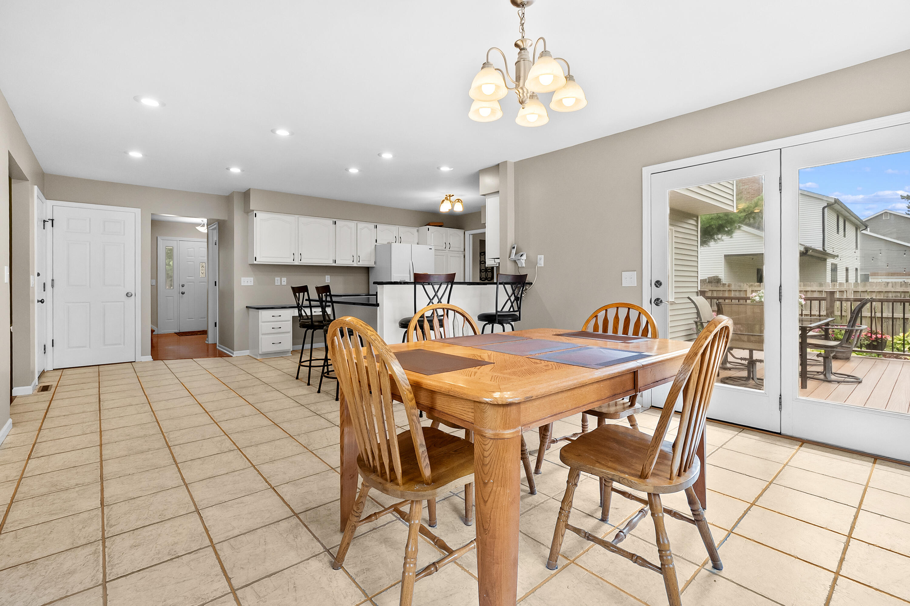 6118 Sablewood Circle Portage MI 49024