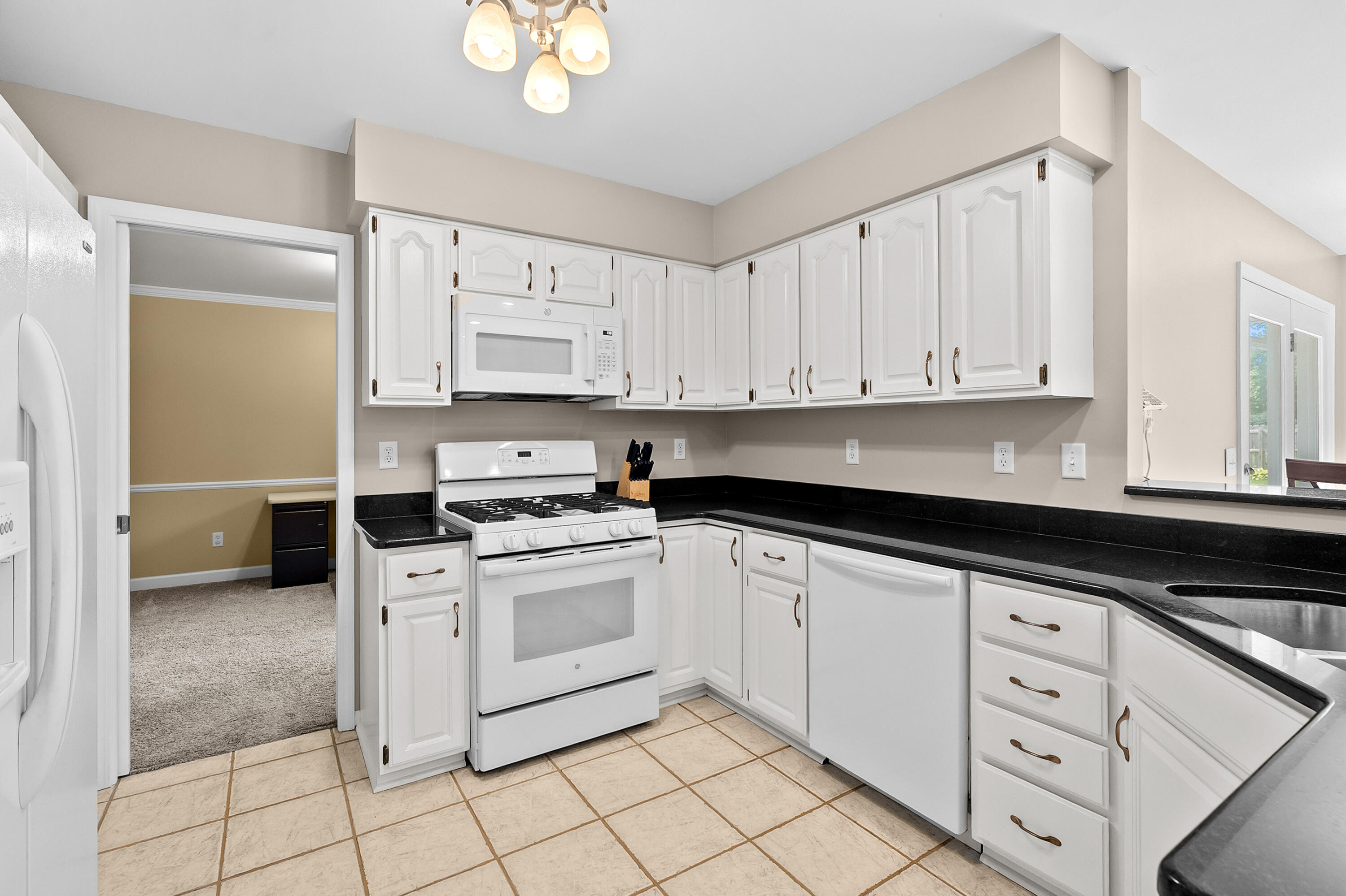 6118 Sablewood Circle Portage MI 49024
