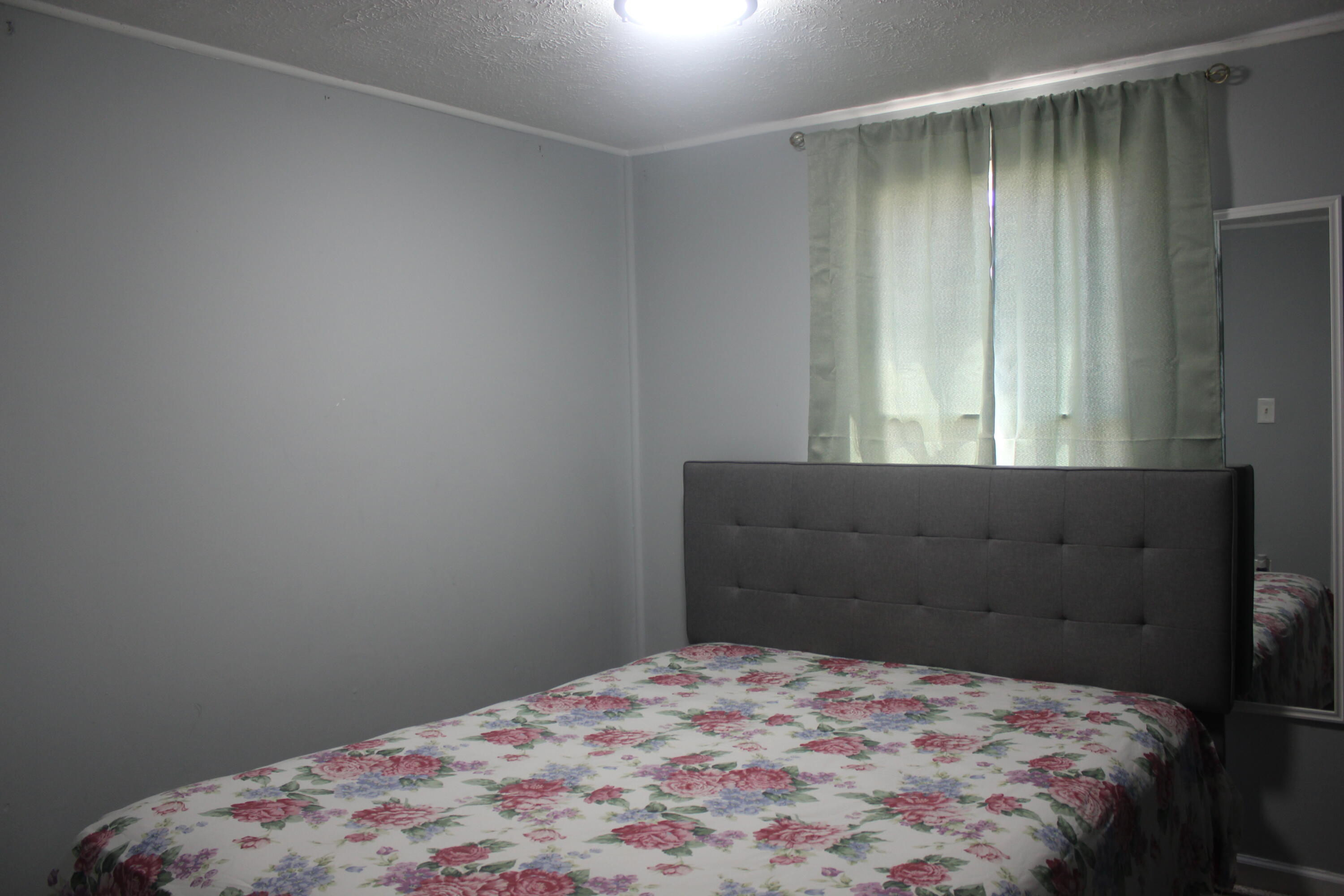27 Inca Drive SW Grand Rapids MI 49548