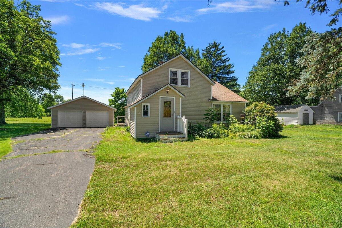 5830 124th Avenue Fennville MI 49408
