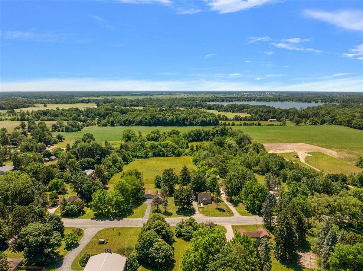 5830 124th Avenue Fennville MI 49408