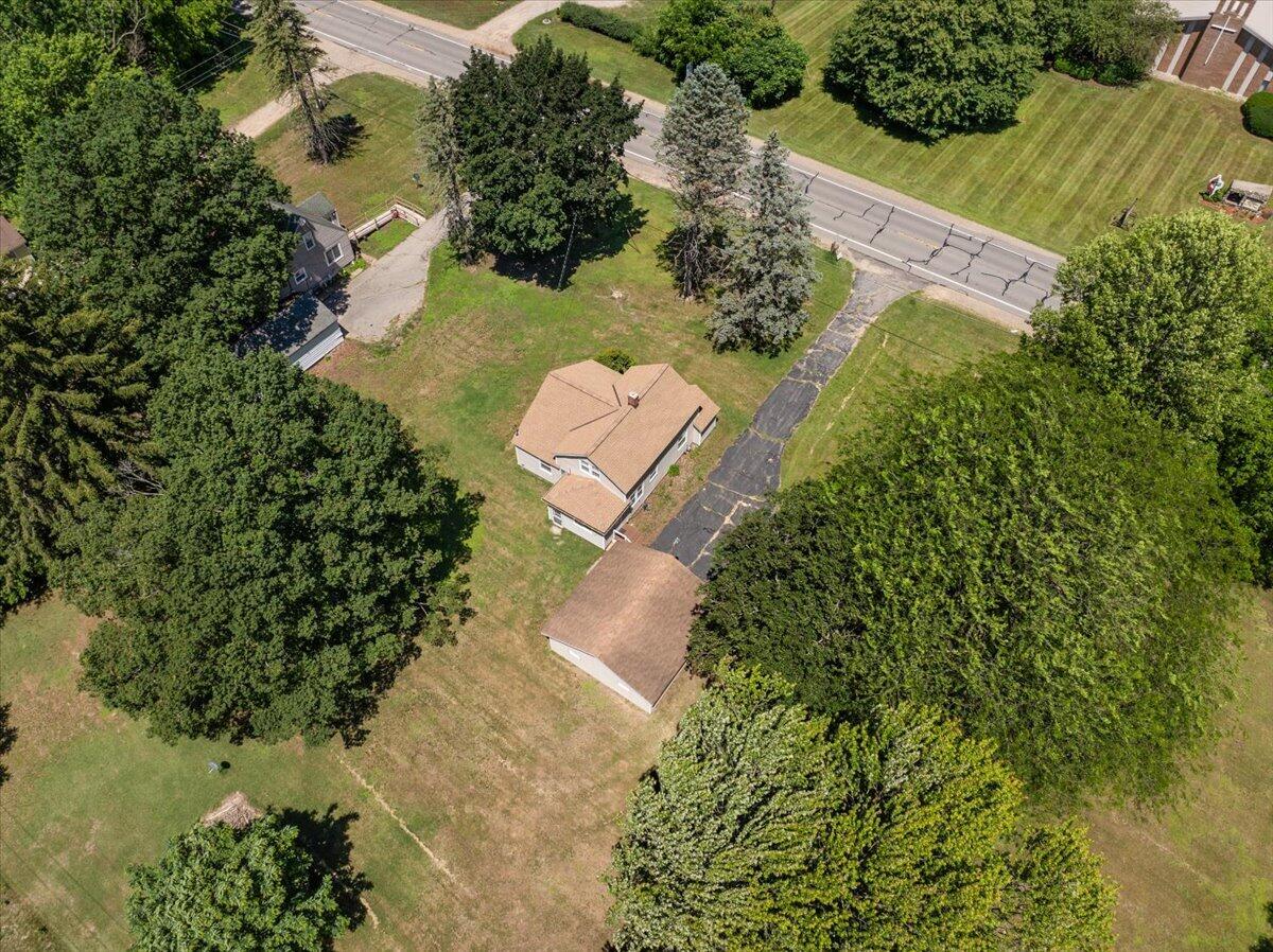 5830 124th Avenue Fennville MI 49408