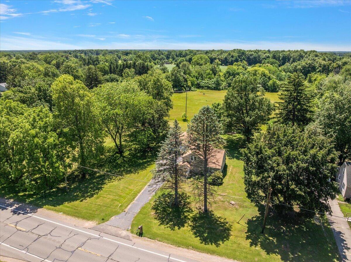 5830 124th Avenue Fennville MI 49408