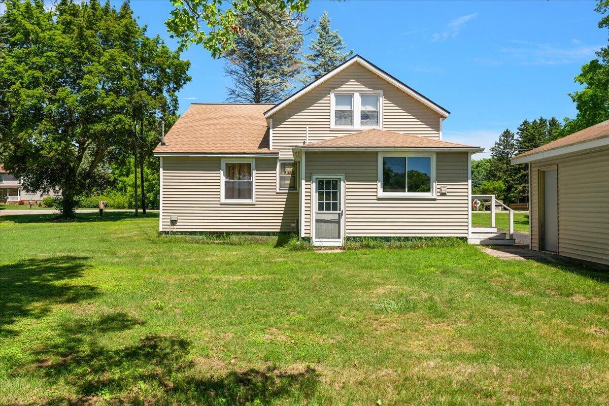 5830 124th Avenue Fennville MI 49408