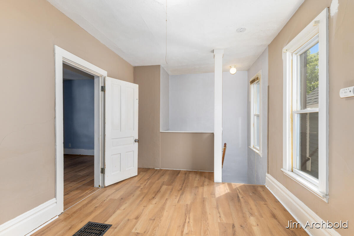 816 Jennette Avenue NW Grand Rapids MI 49504