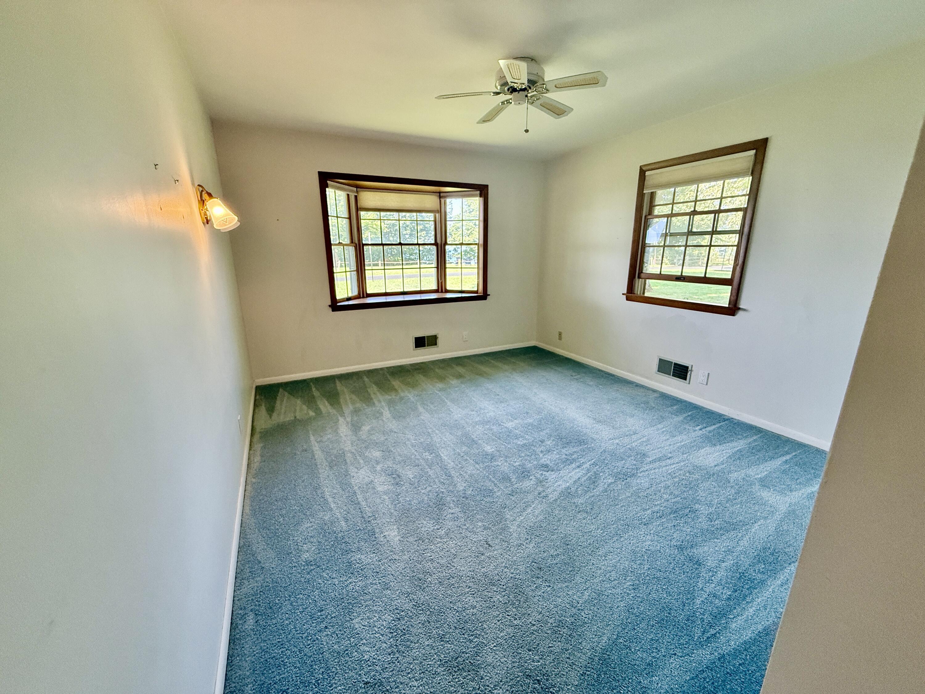 3007 Lakeshore Drive Fennville MI 49408