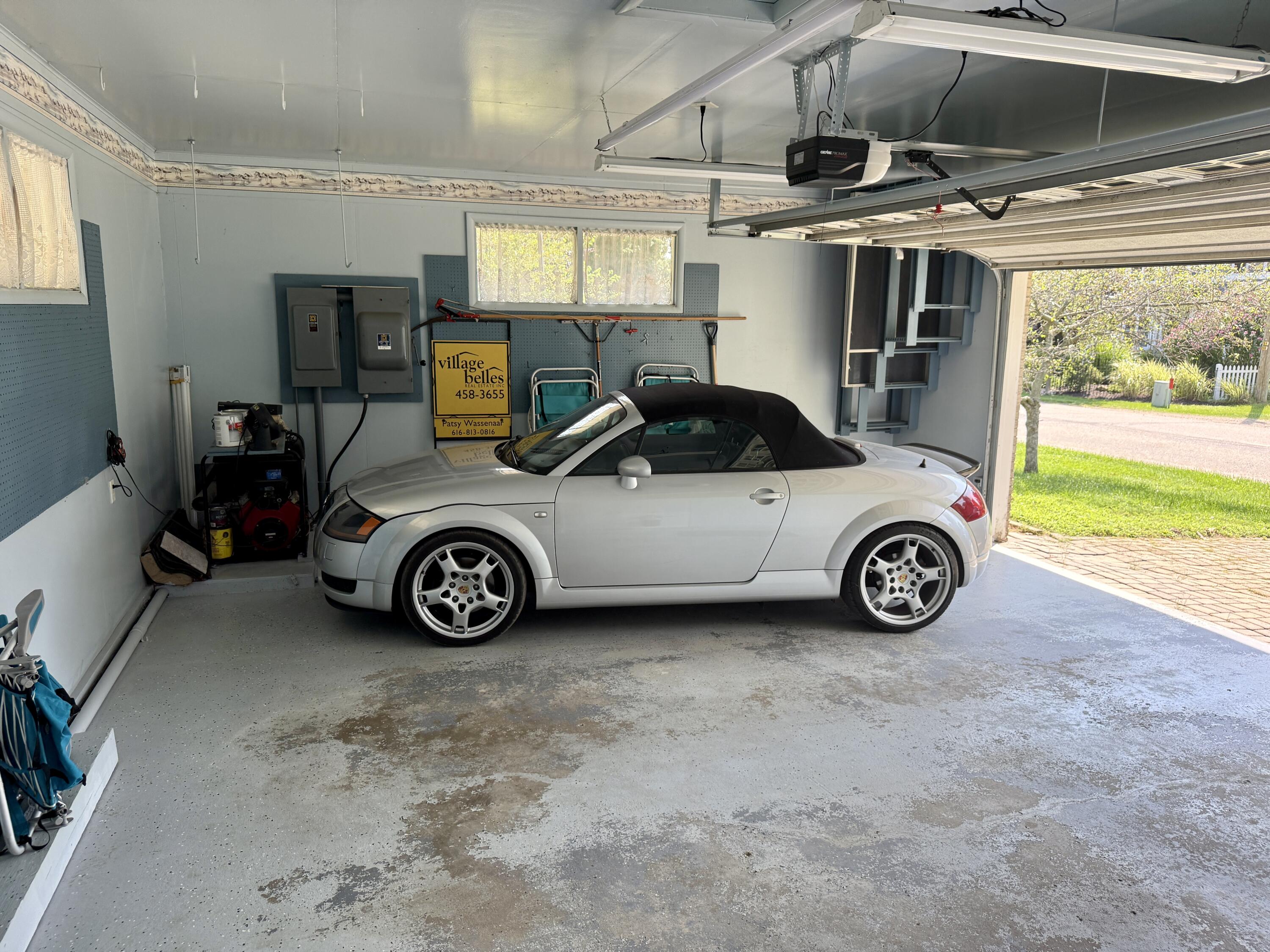 3007 Lakeshore Drive Fennville MI 49408