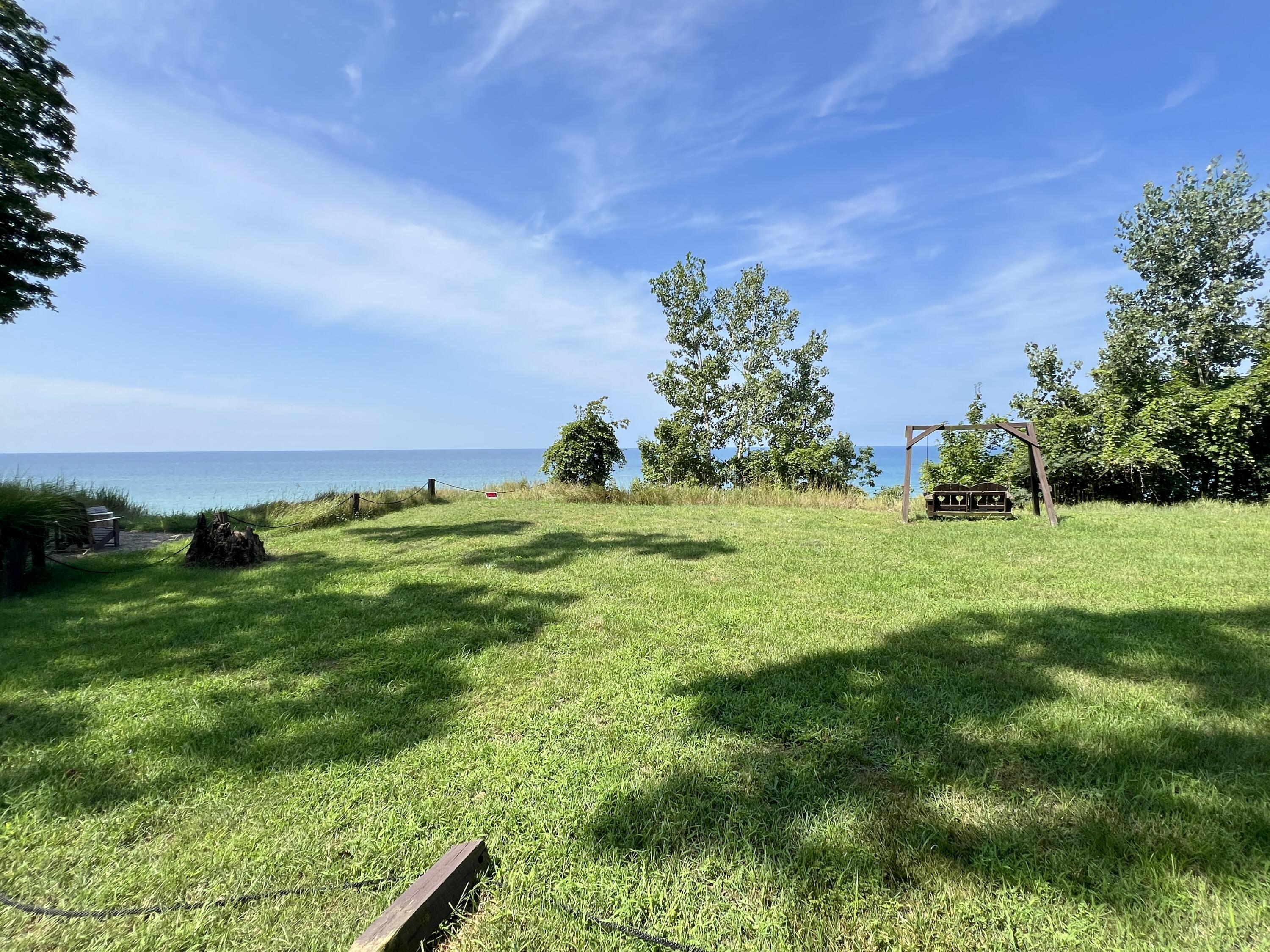 3007 Lakeshore Drive Fennville MI 49408