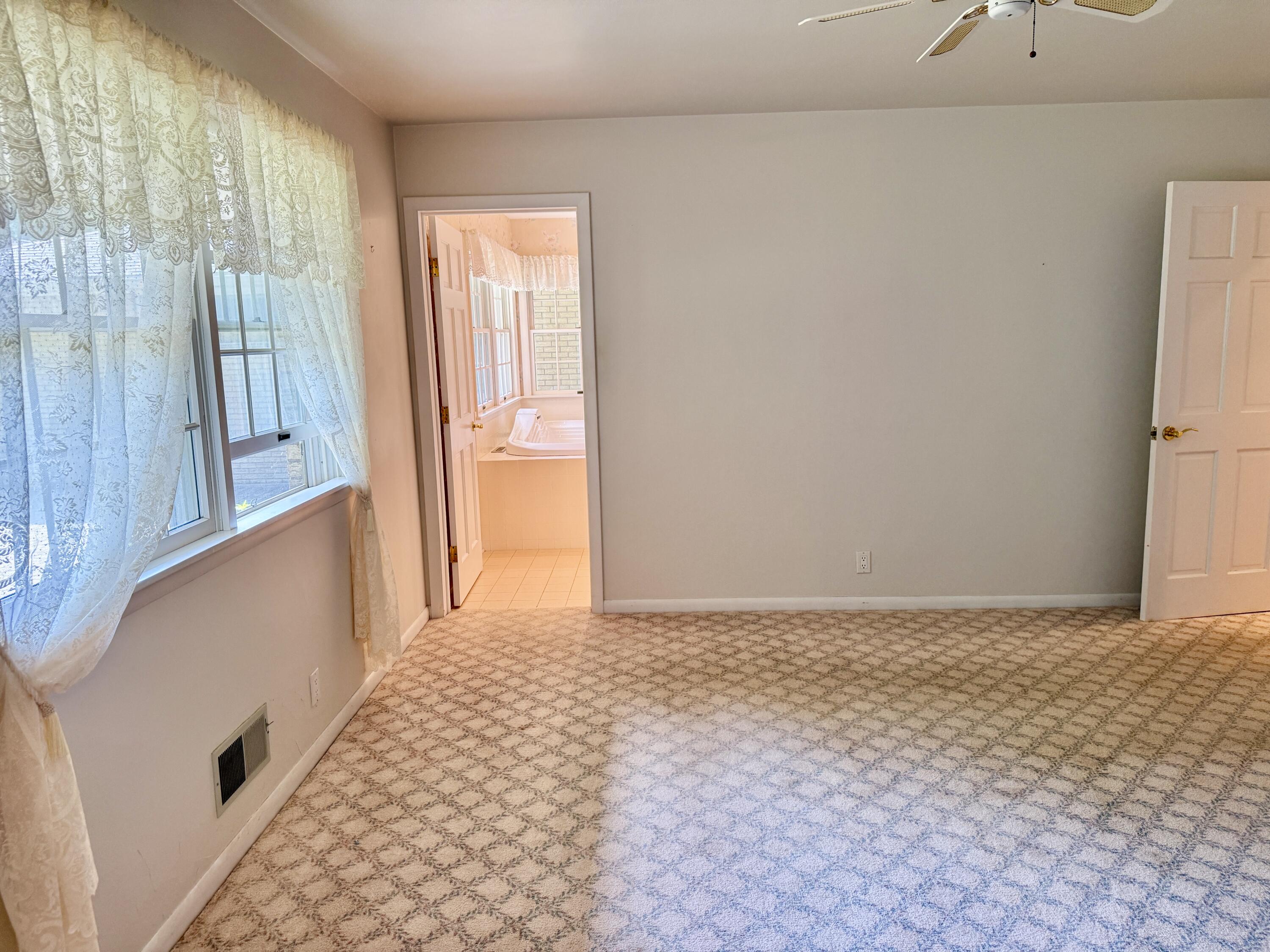 3007 Lakeshore Drive Fennville MI 49408