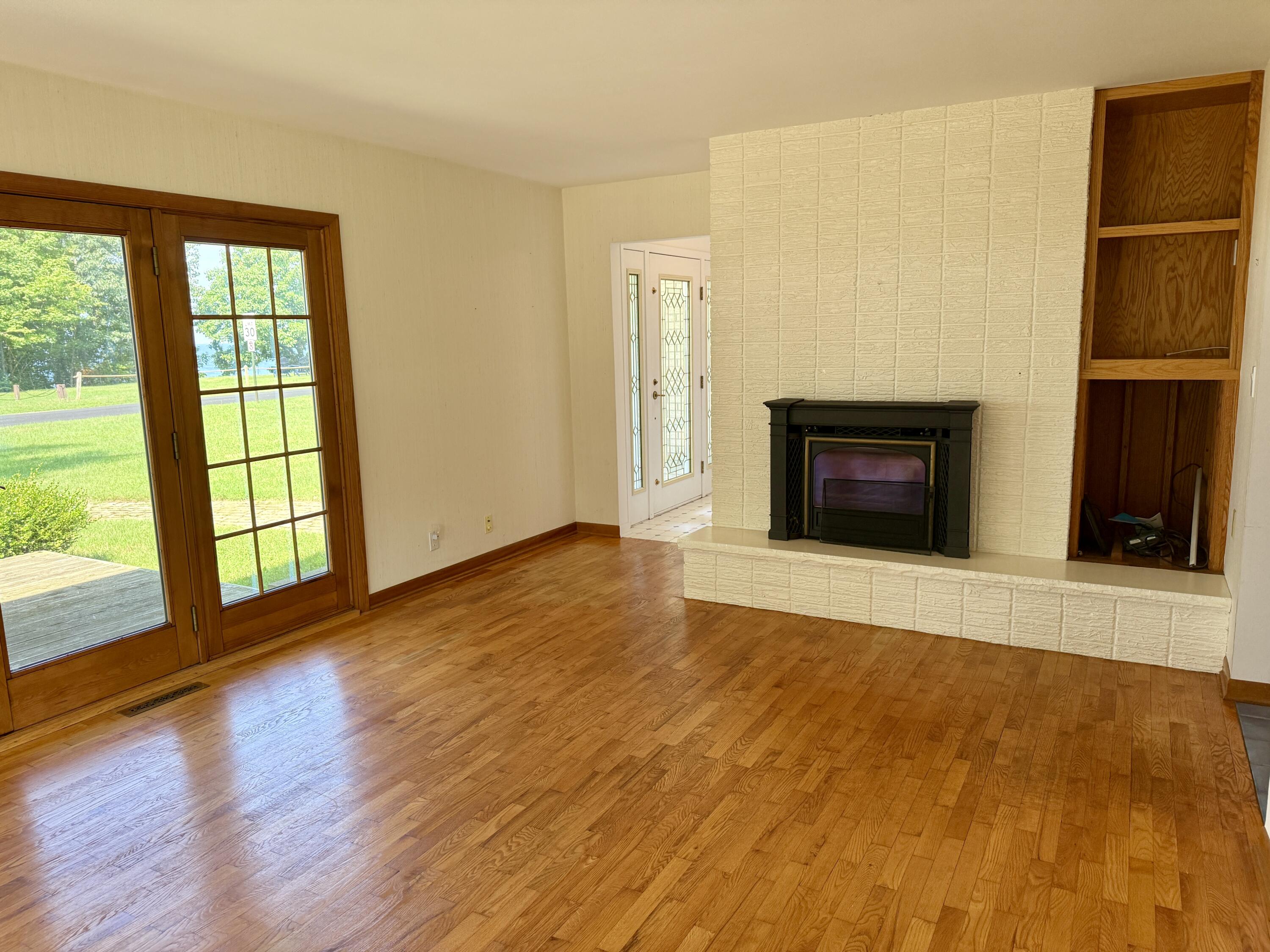 3007 Lakeshore Drive Fennville MI 49408
