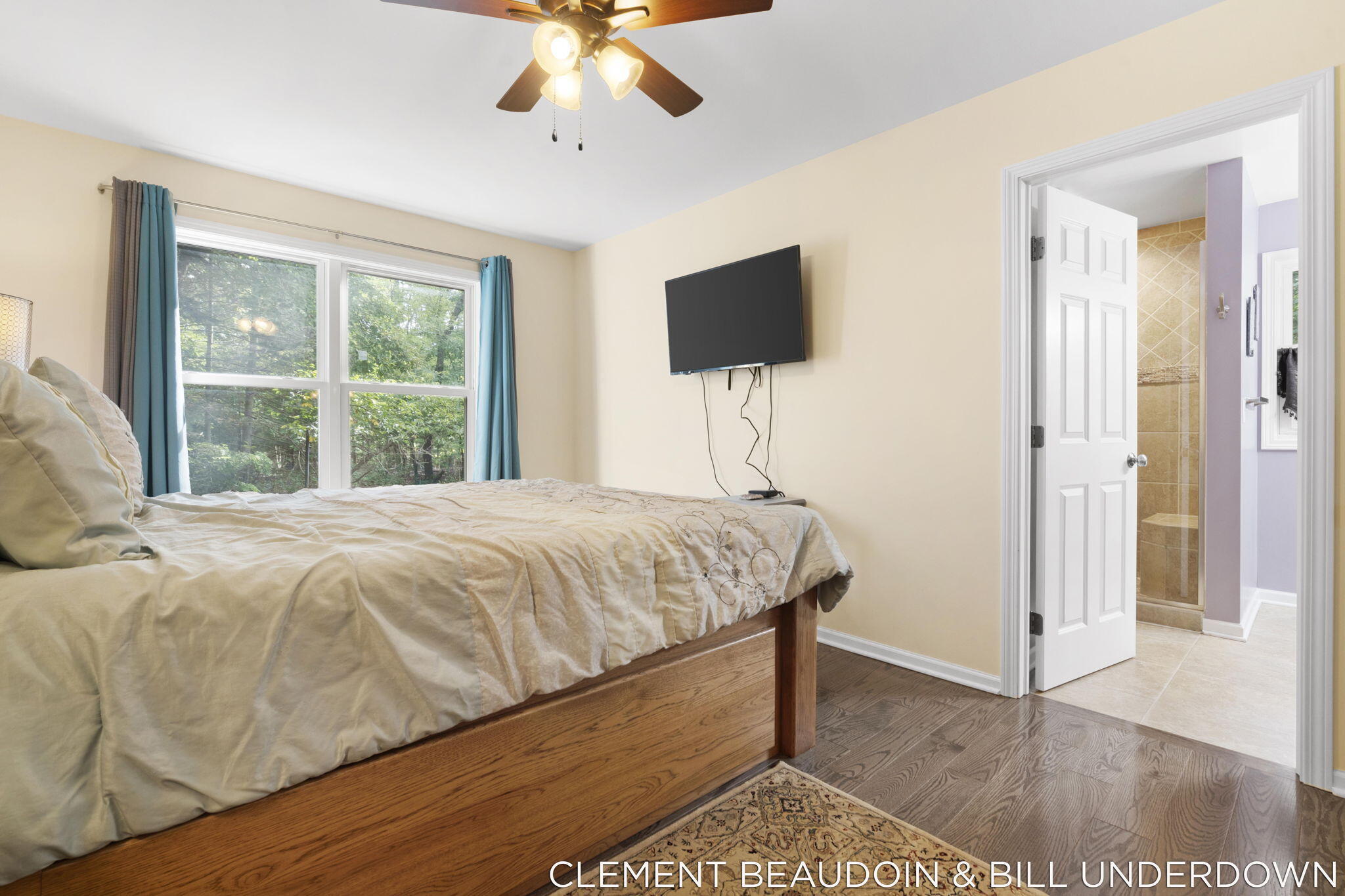 2339 Forest Trail Circle Fennville MI 49408