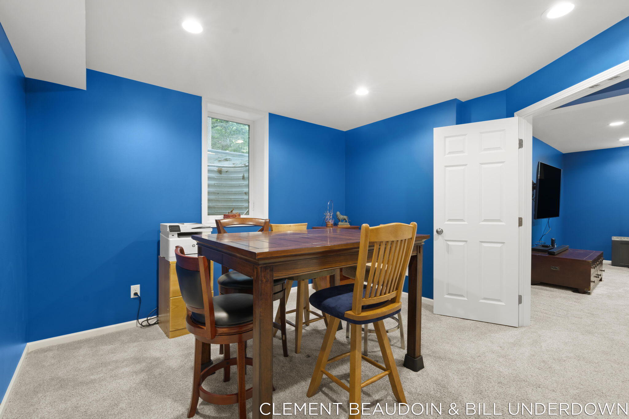 2339 Forest Trail Circle Fennville MI 49408