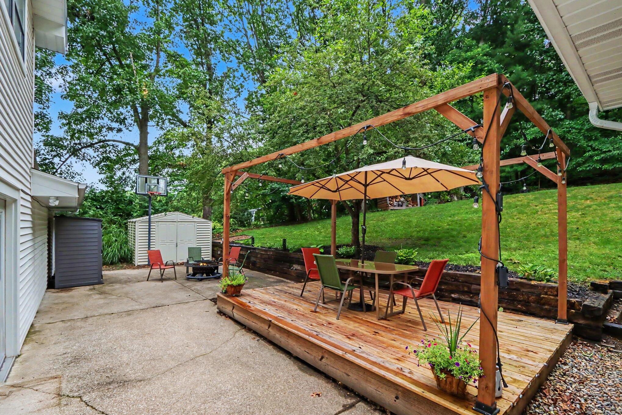 6800 Springbrook Lane Kalamazoo MI 49004