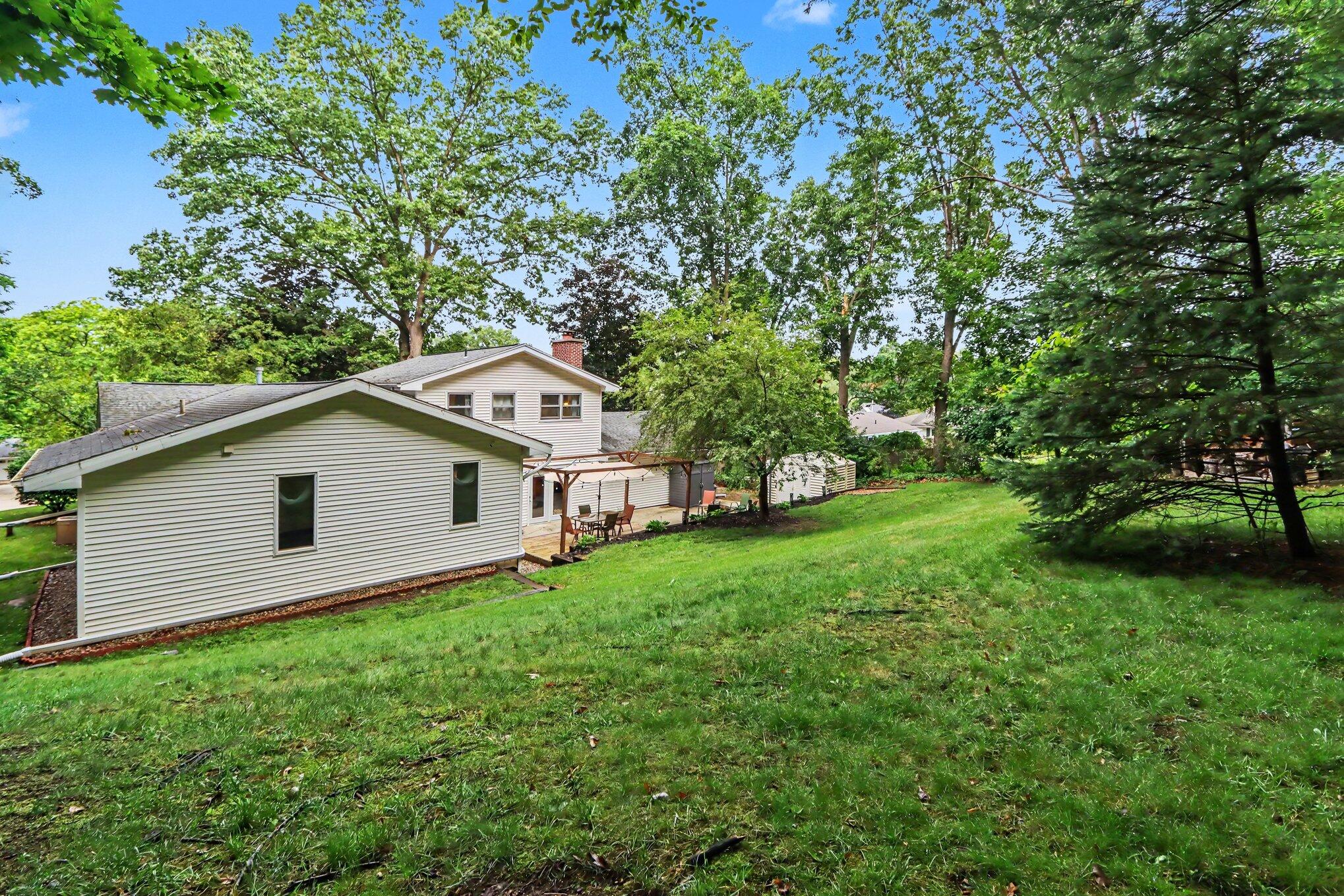 6800 Springbrook Lane Kalamazoo MI 49004