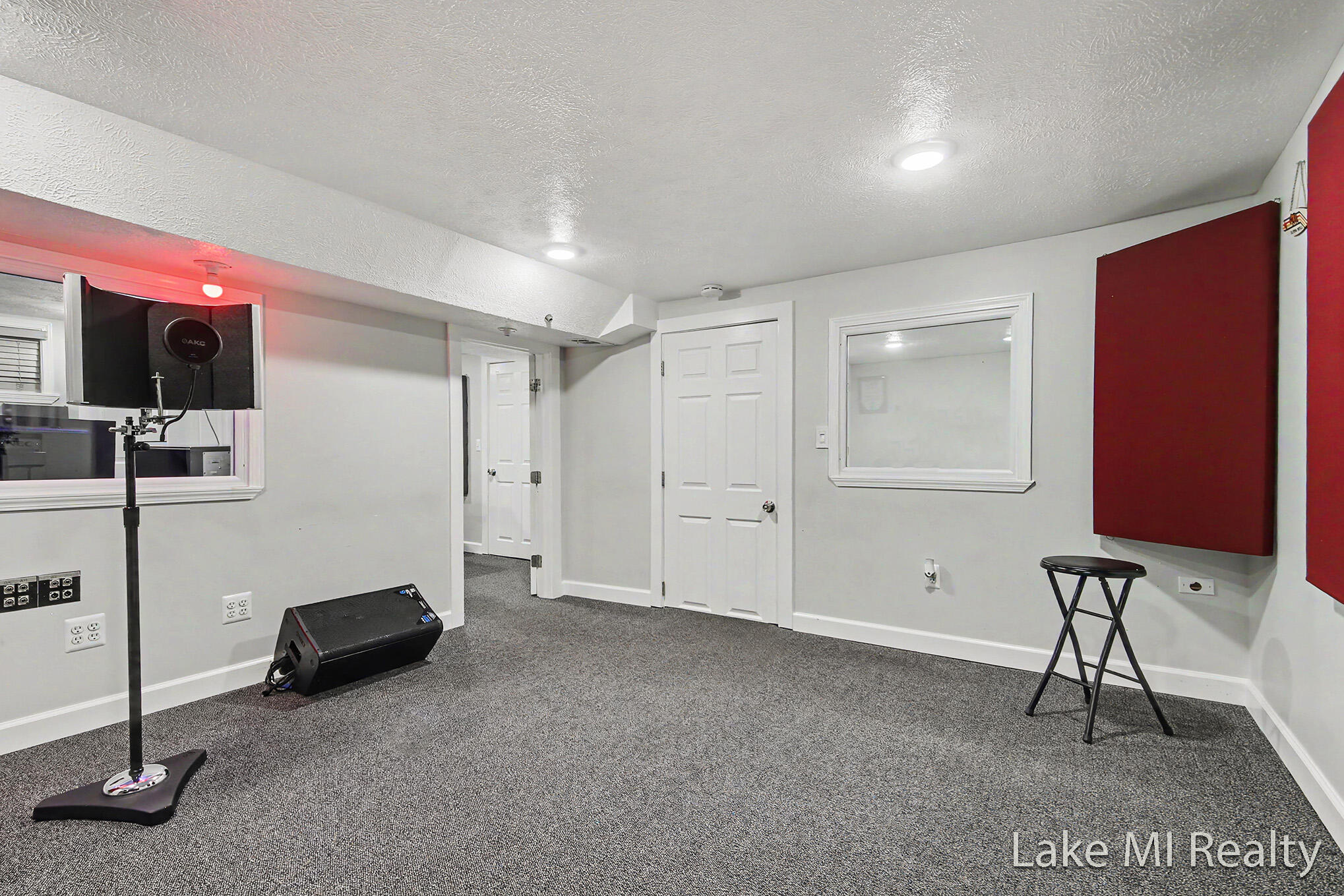 851 Kalamazoo Avenue SE Grand Rapids MI 49507