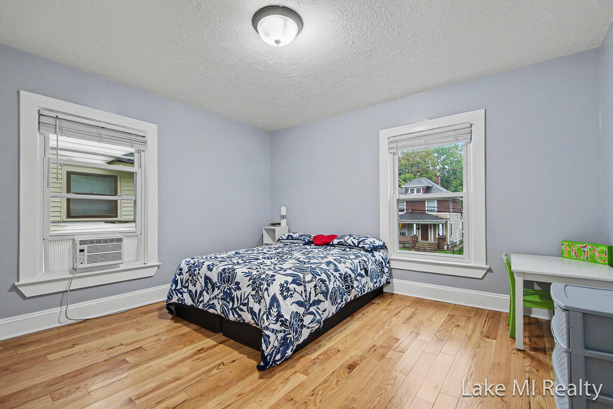 851 Kalamazoo Avenue SE Grand Rapids MI 49507