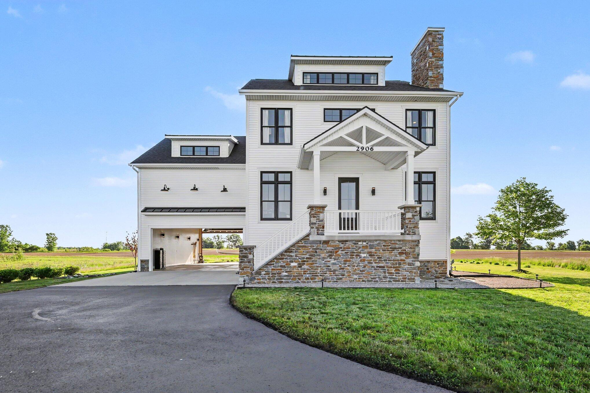 2906 Air Park Drive Zeeland MI 49464