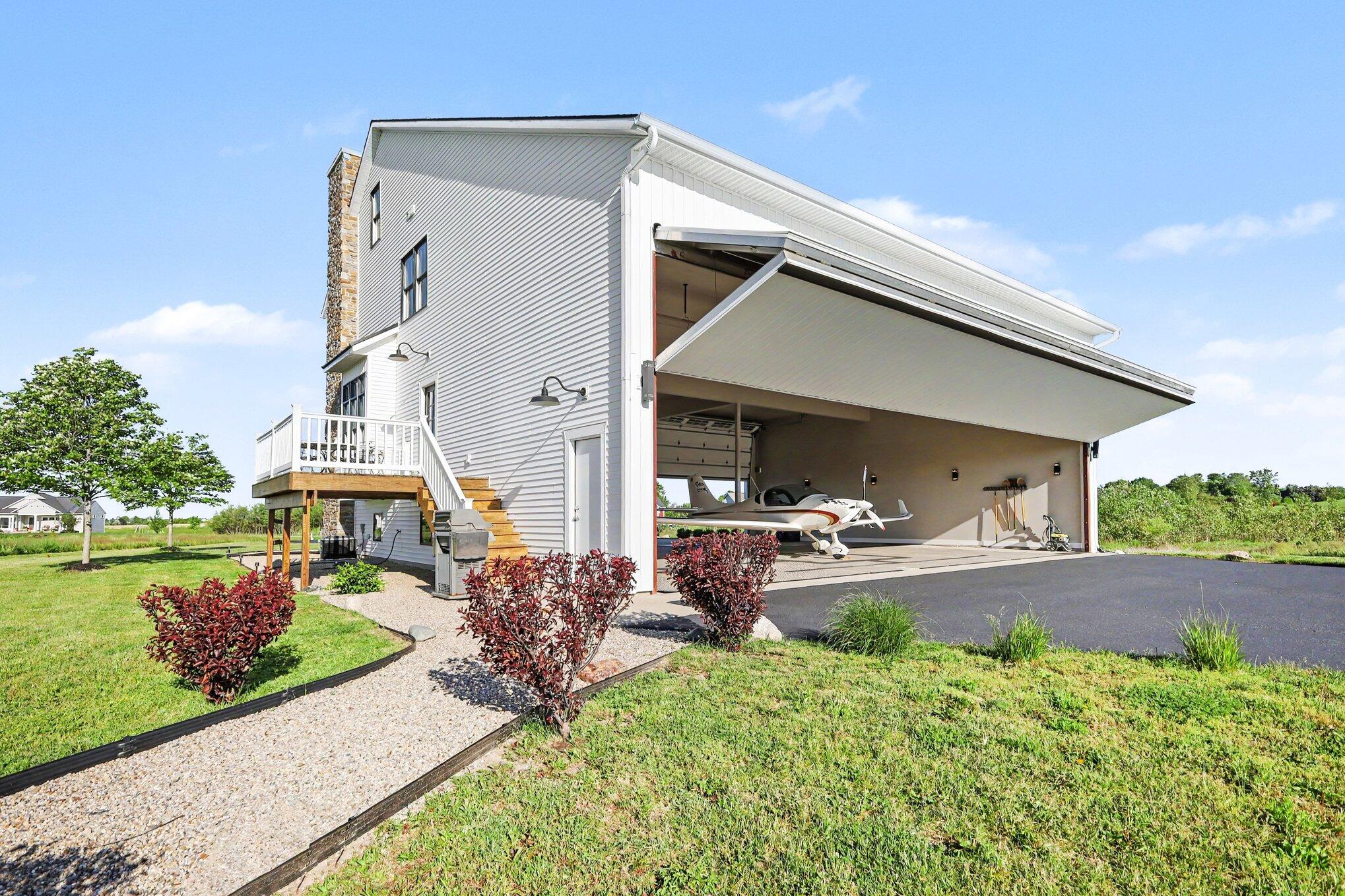 2906 Air Park Drive Zeeland MI 49464