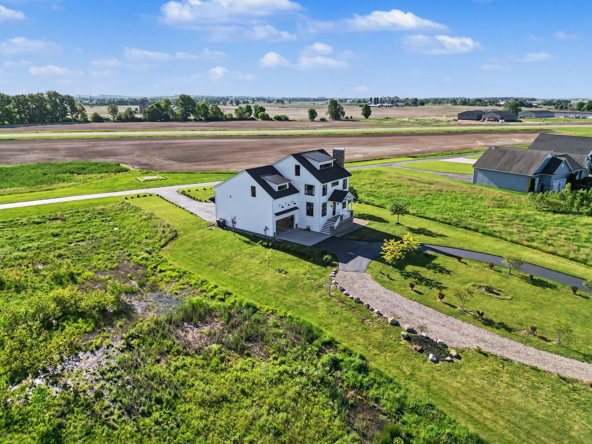 2906 Air Park Drive Zeeland MI 49464